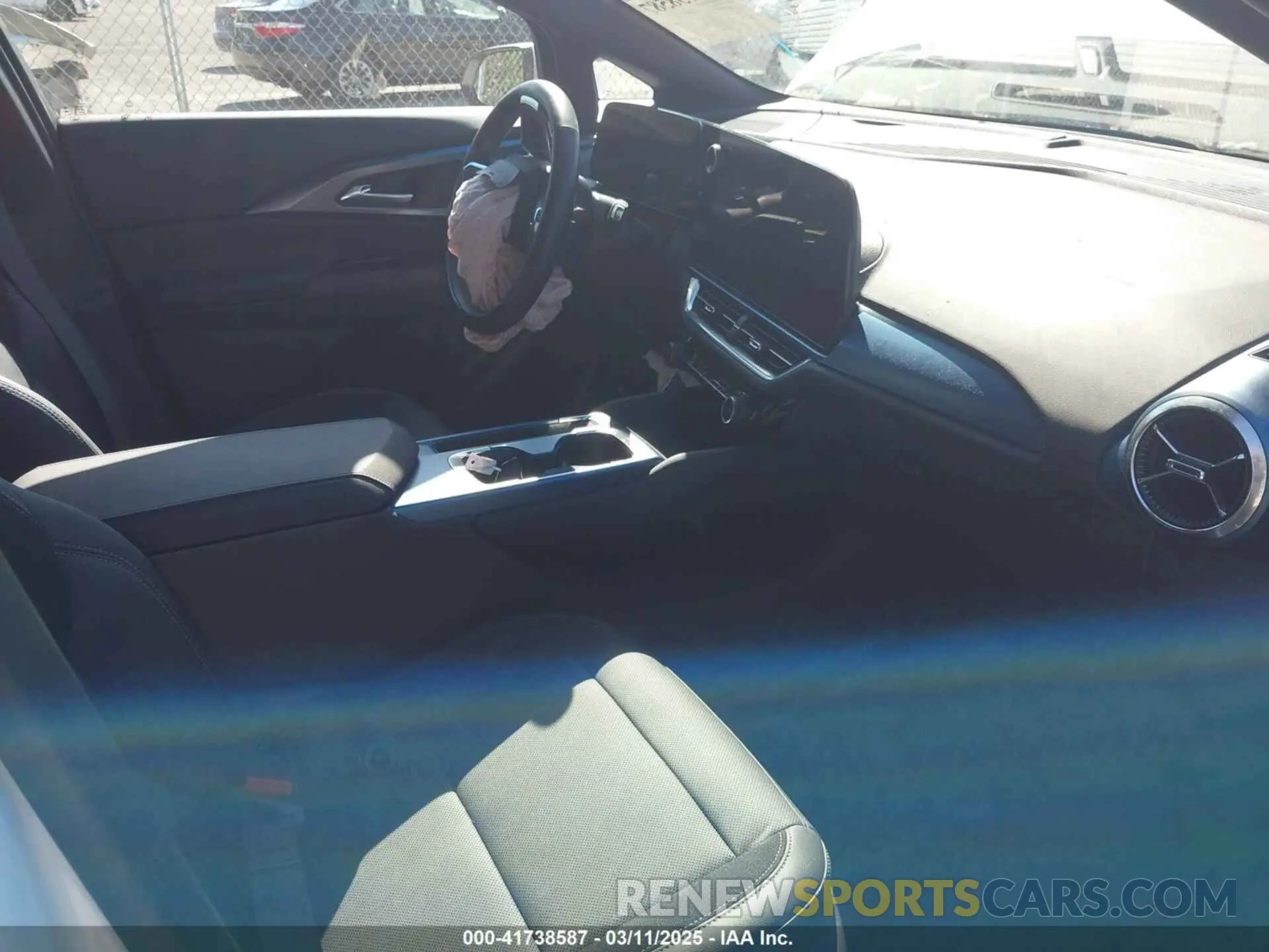 5 Photograph of a damaged car 3GN7DLRP5RS260069 CHEVROLET EQUINOX EV 2024