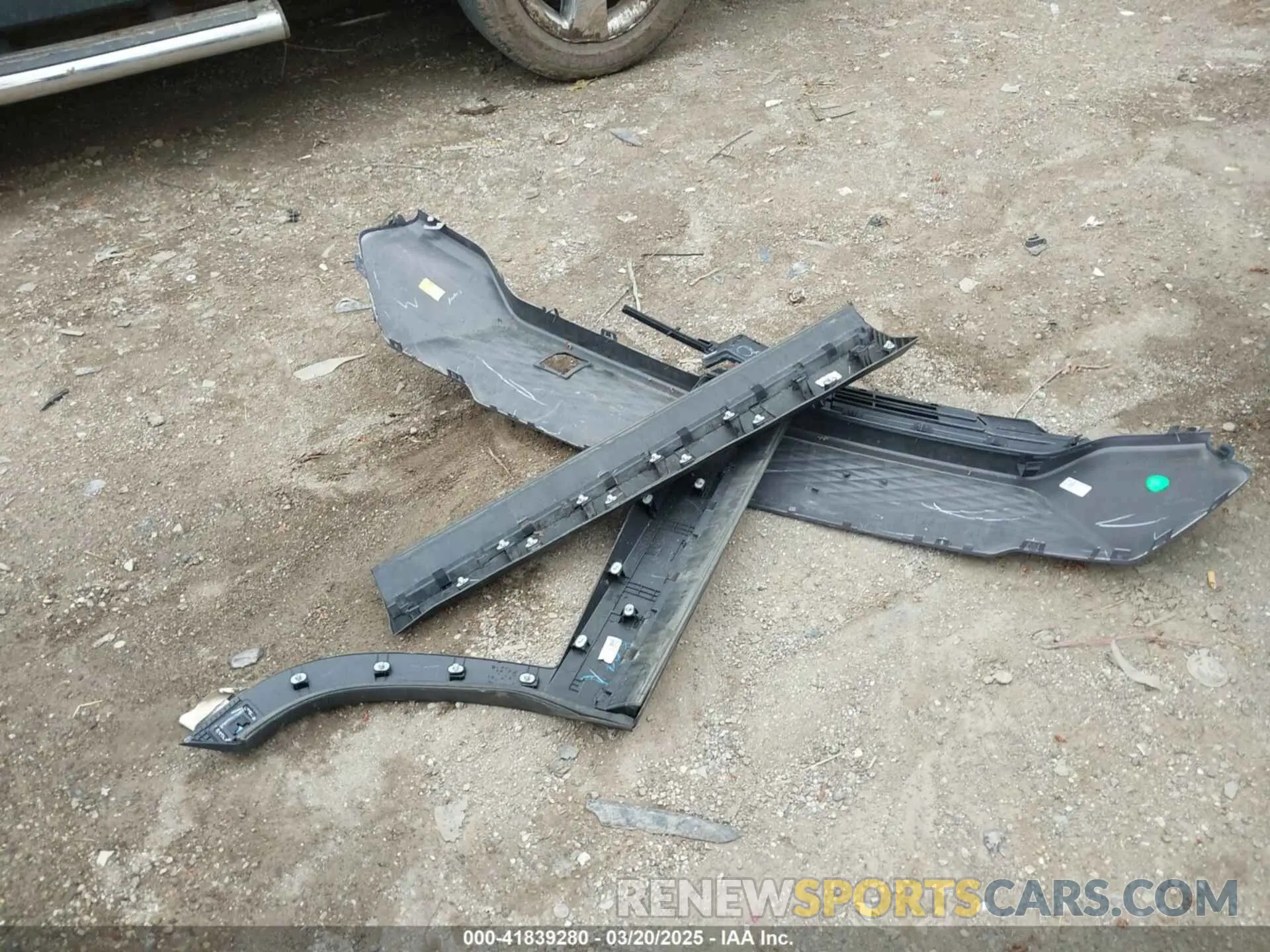 12 Photograph of a damaged car 3GN7DLRR6RS297455 CHEVROLET EQUINOX EV 2024