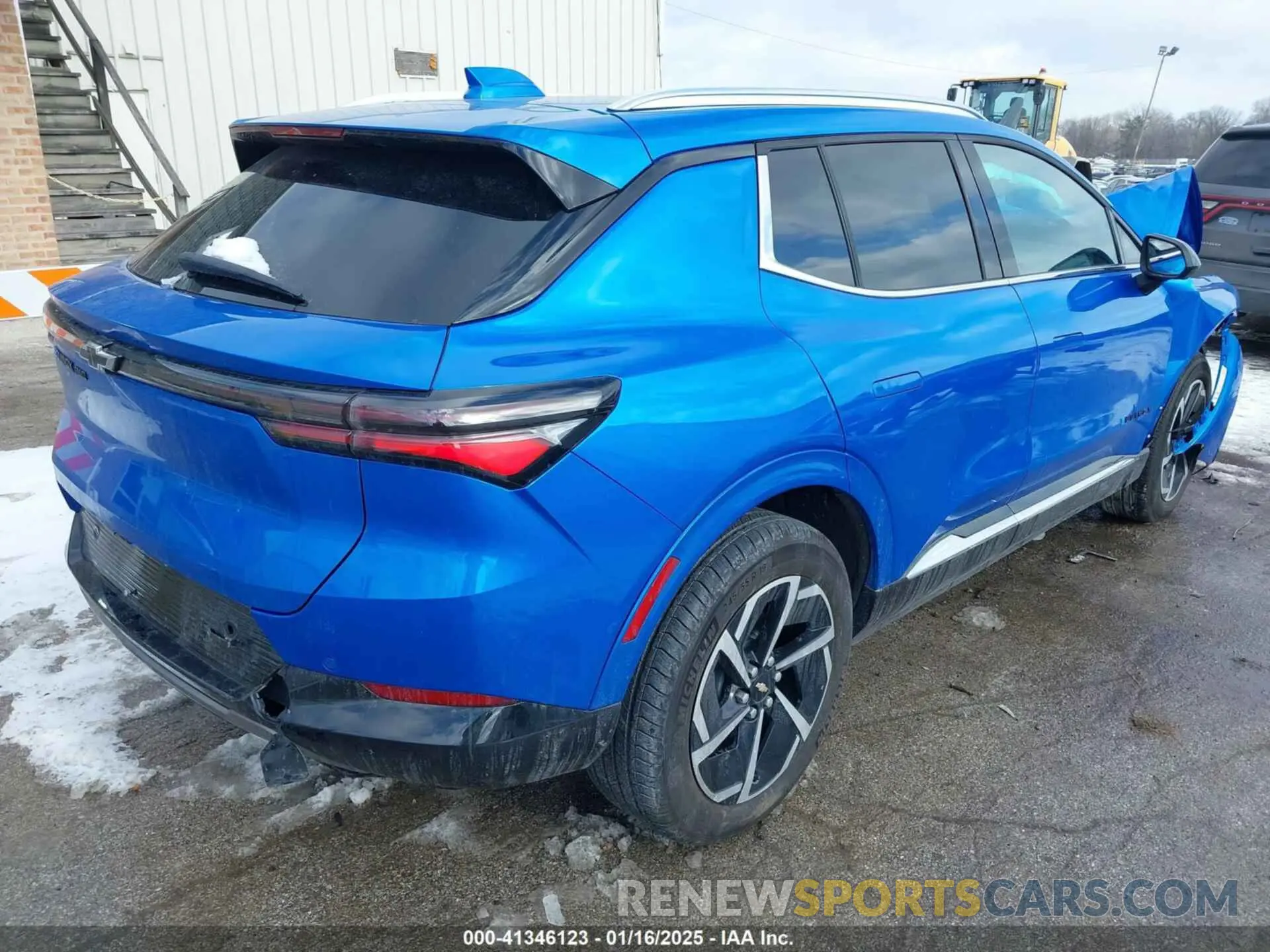 4 Photograph of a damaged car 3GN7DLRR7RS298131 CHEVROLET EQUINOX EV 2024