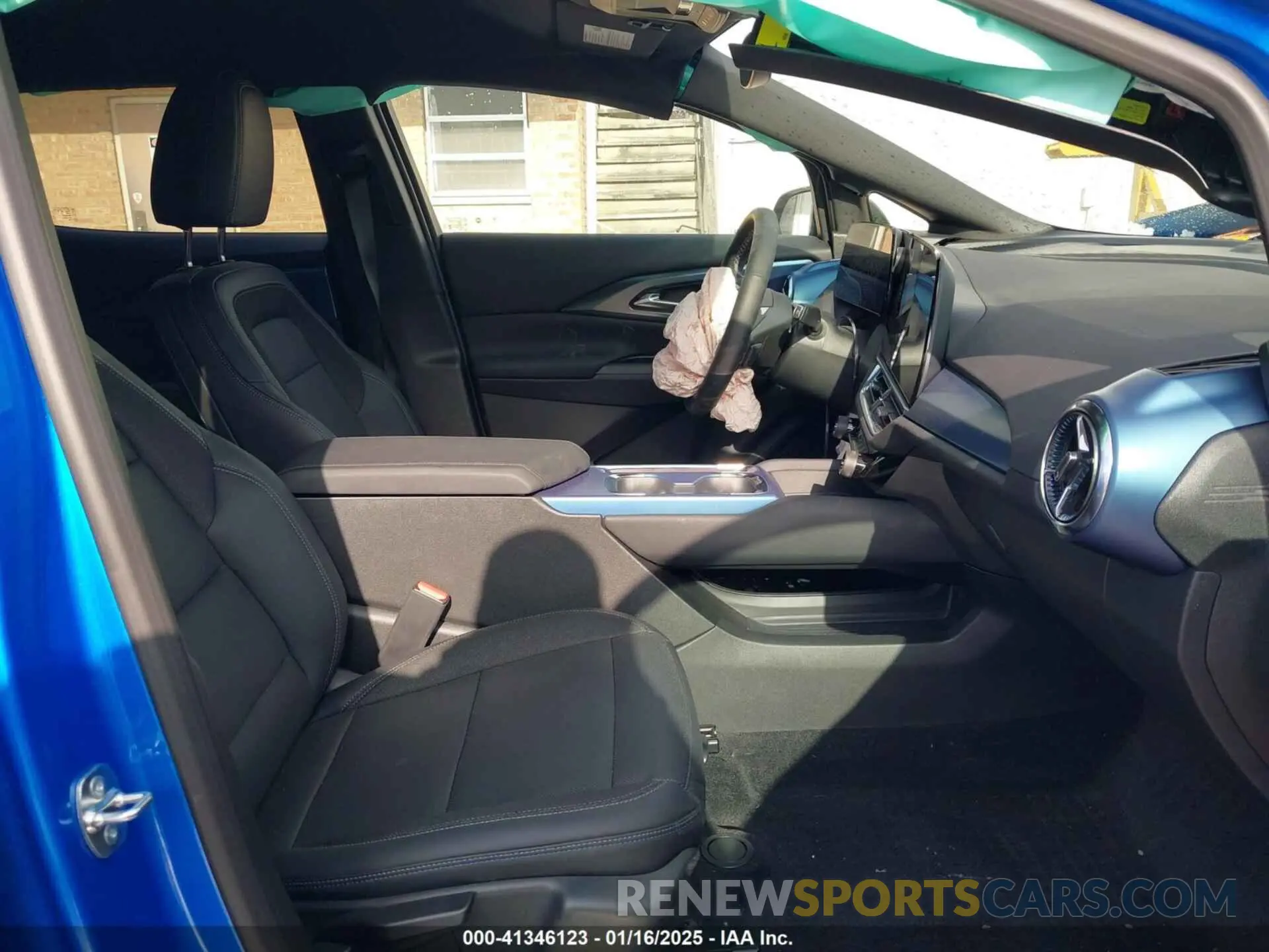 5 Photograph of a damaged car 3GN7DLRR7RS298131 CHEVROLET EQUINOX EV 2024
