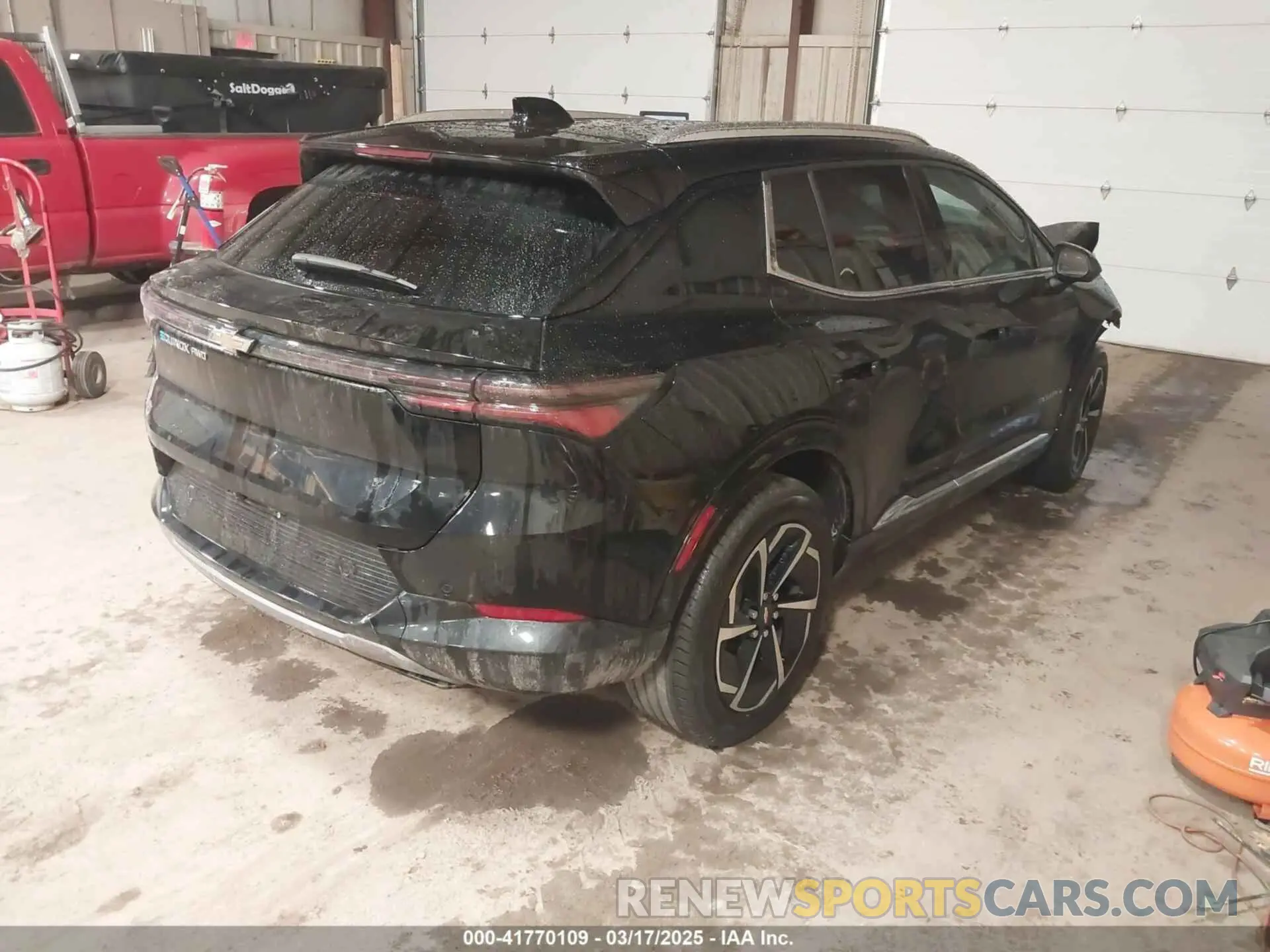 4 Photograph of a damaged car 3GN7DLRR8RS296422 CHEVROLET EQUINOX EV 2024