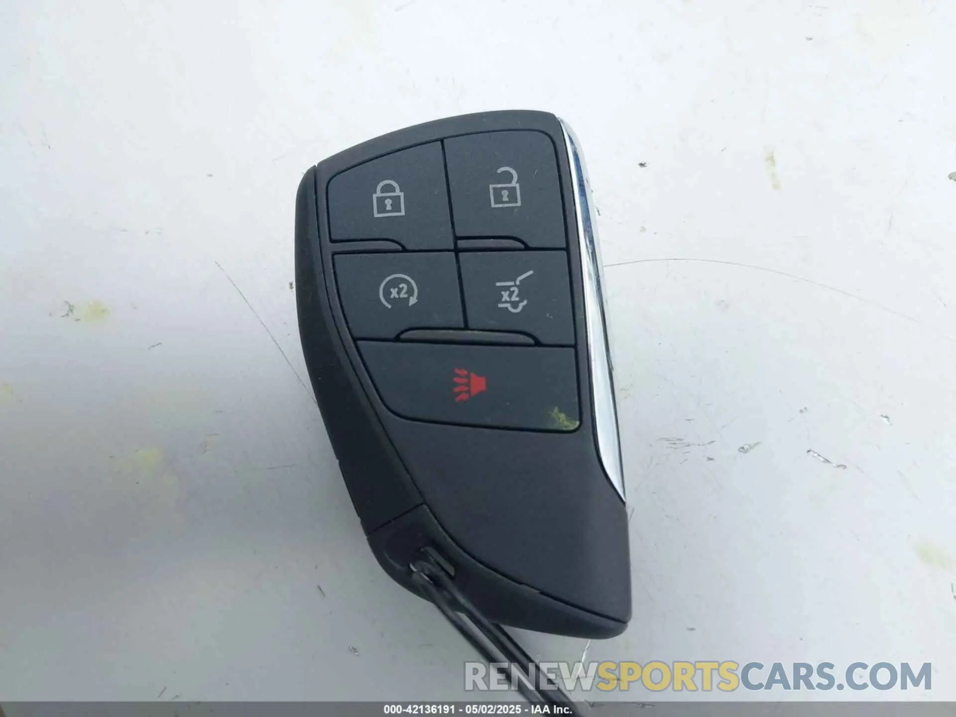 11 Photograph of a damaged car 3GN7DNRP1RS232880 CHEVROLET EQUINOX EV 2024