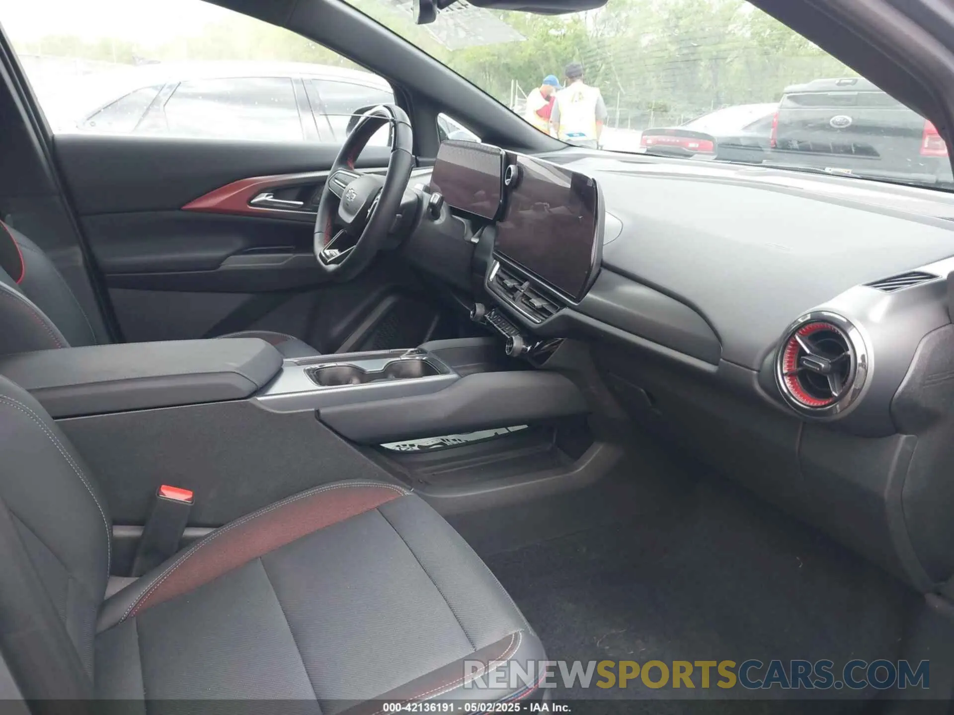 5 Photograph of a damaged car 3GN7DNRP1RS232880 CHEVROLET EQUINOX EV 2024