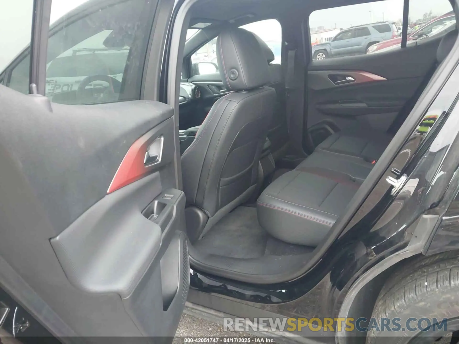 8 Photograph of a damaged car 3GN7DNRP4RS215216 CHEVROLET EQUINOX EV 2024