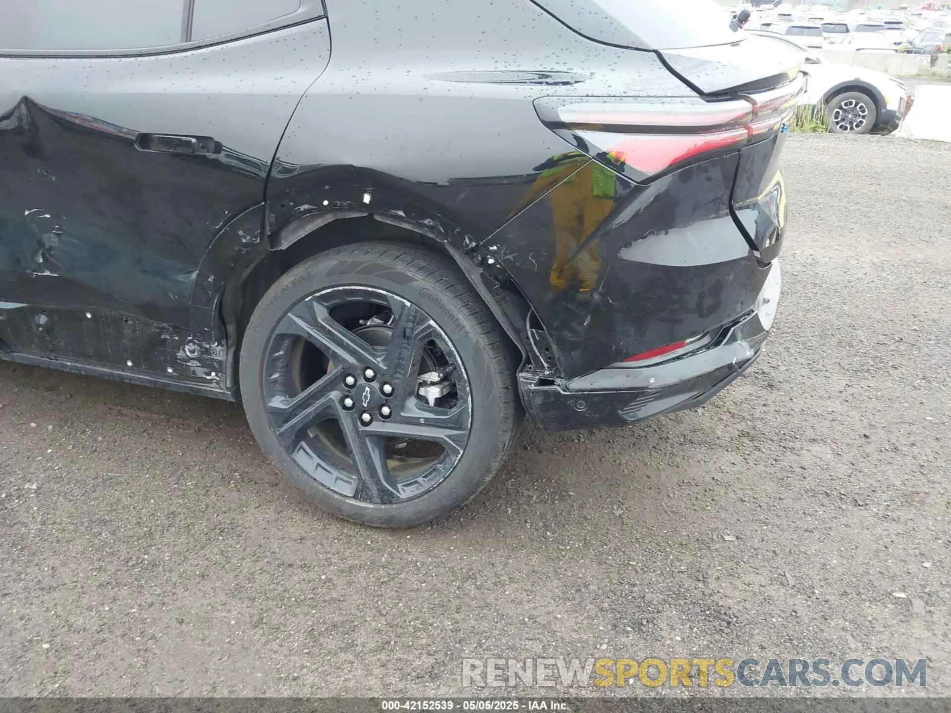 6 Photograph of a damaged car 3GN7DNRP9RS204454 CHEVROLET EQUINOX EV 2024