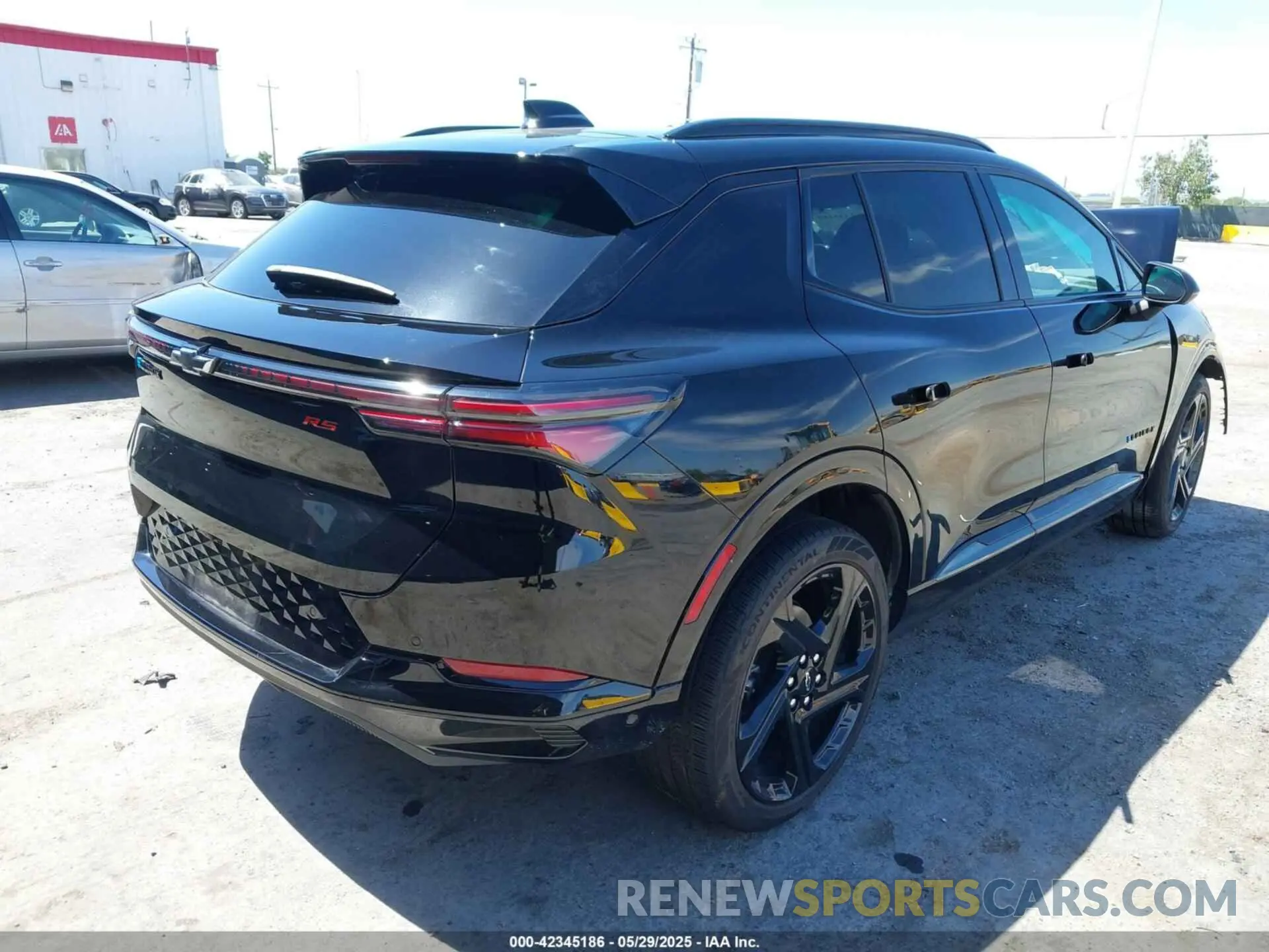 4 Photograph of a damaged car 3GN7DNRPXRS220775 CHEVROLET EQUINOX EV 2024