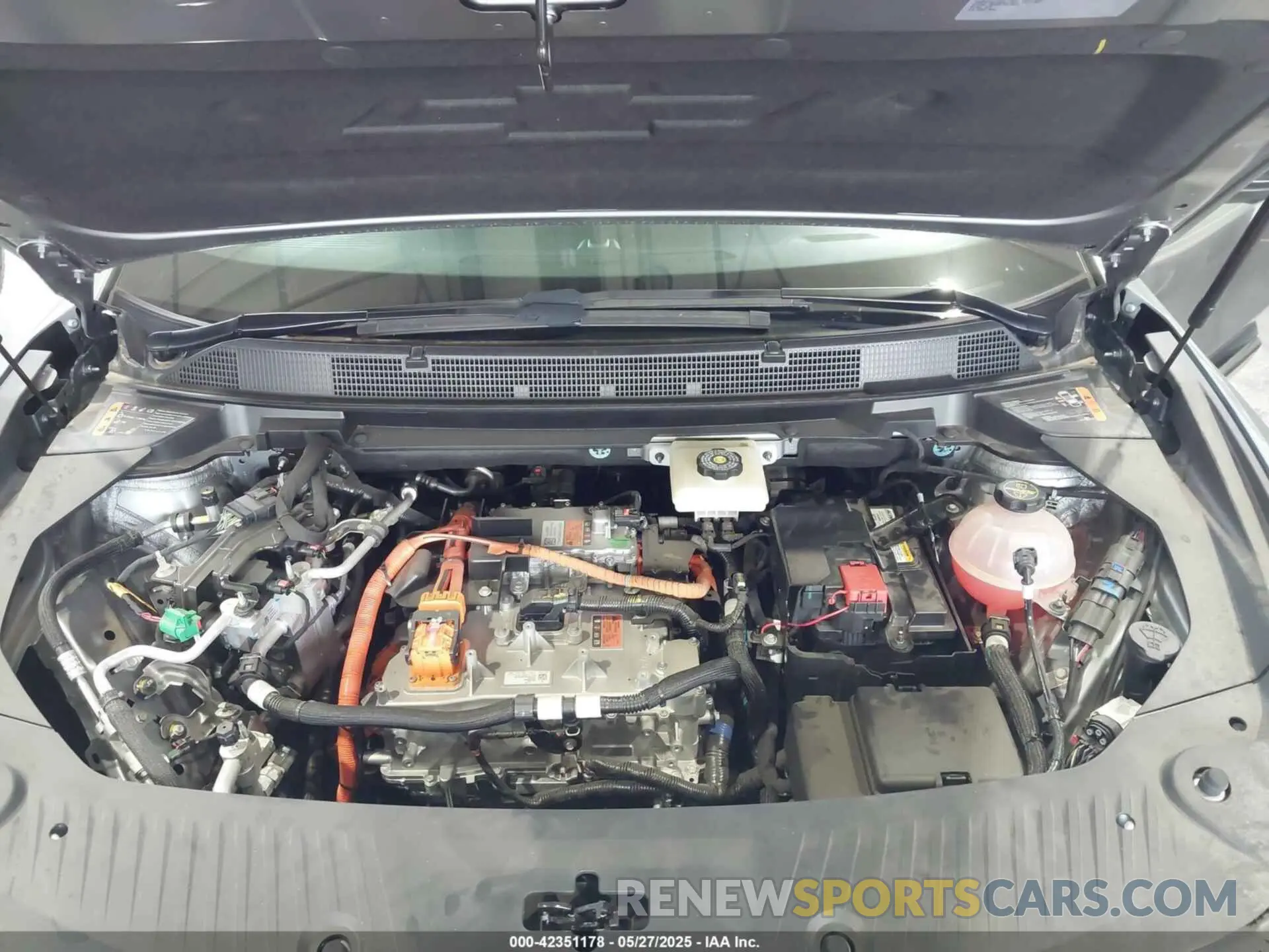 10 Photograph of a damaged car 3GN7DRRPXRS260653 CHEVROLET EQUINOX EV 2024