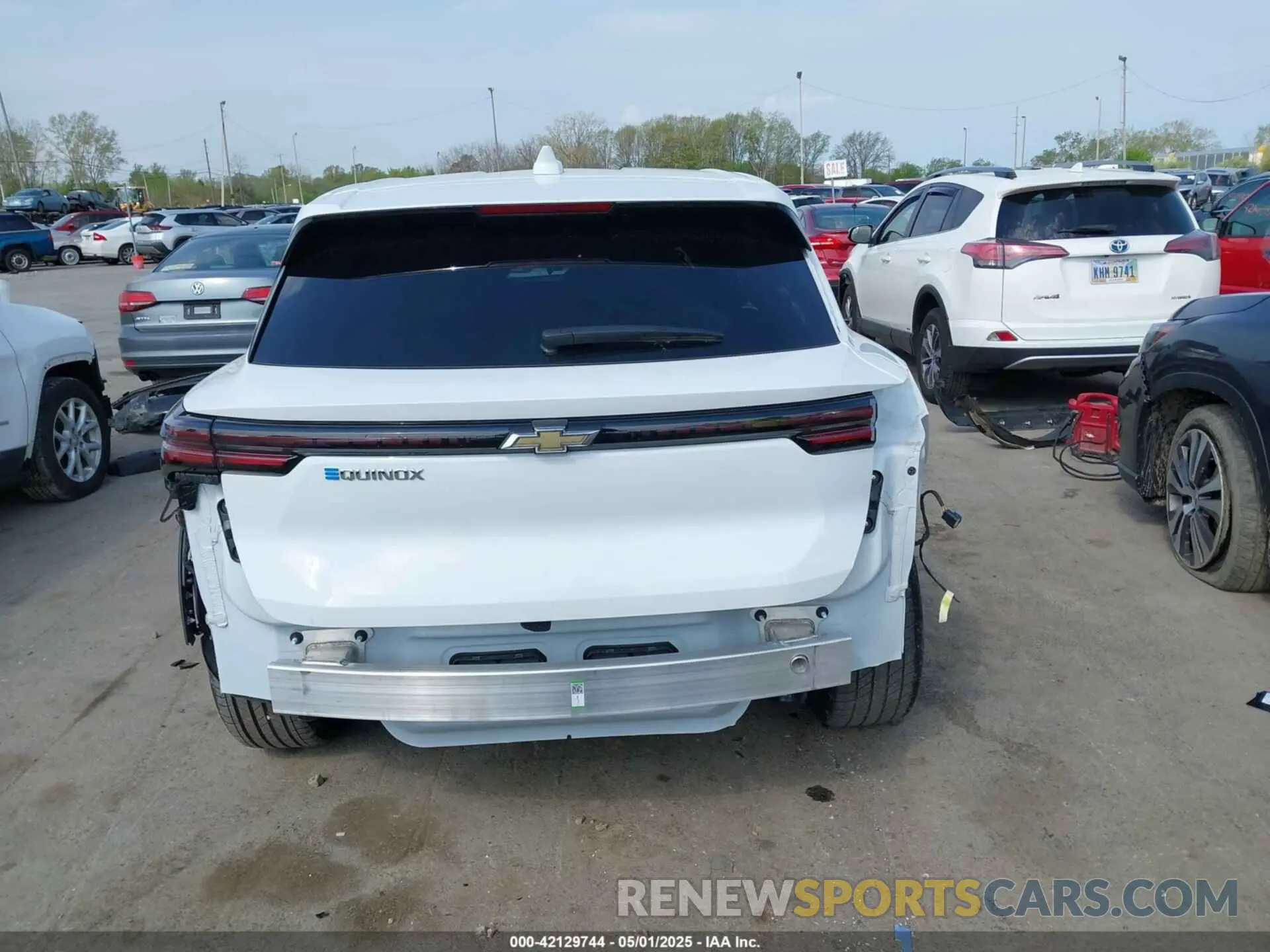 16 Photograph of a damaged car 3GN7DLRP1SS142641 CHEVROLET EQUINOX EV 2025
