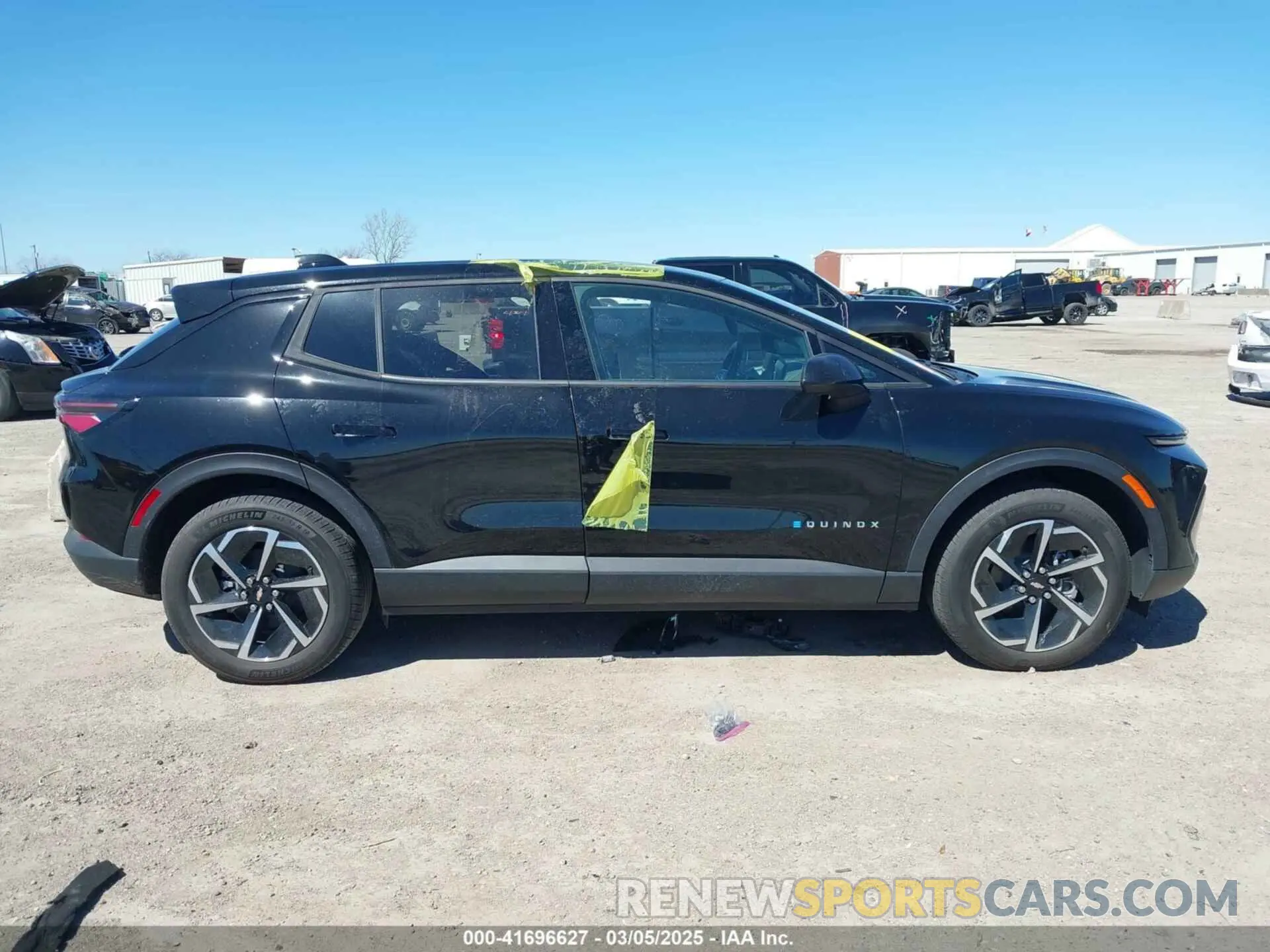 14 Photograph of a damaged car 3GN7DLRP7SS163767 CHEVROLET EQUINOX EV 2025