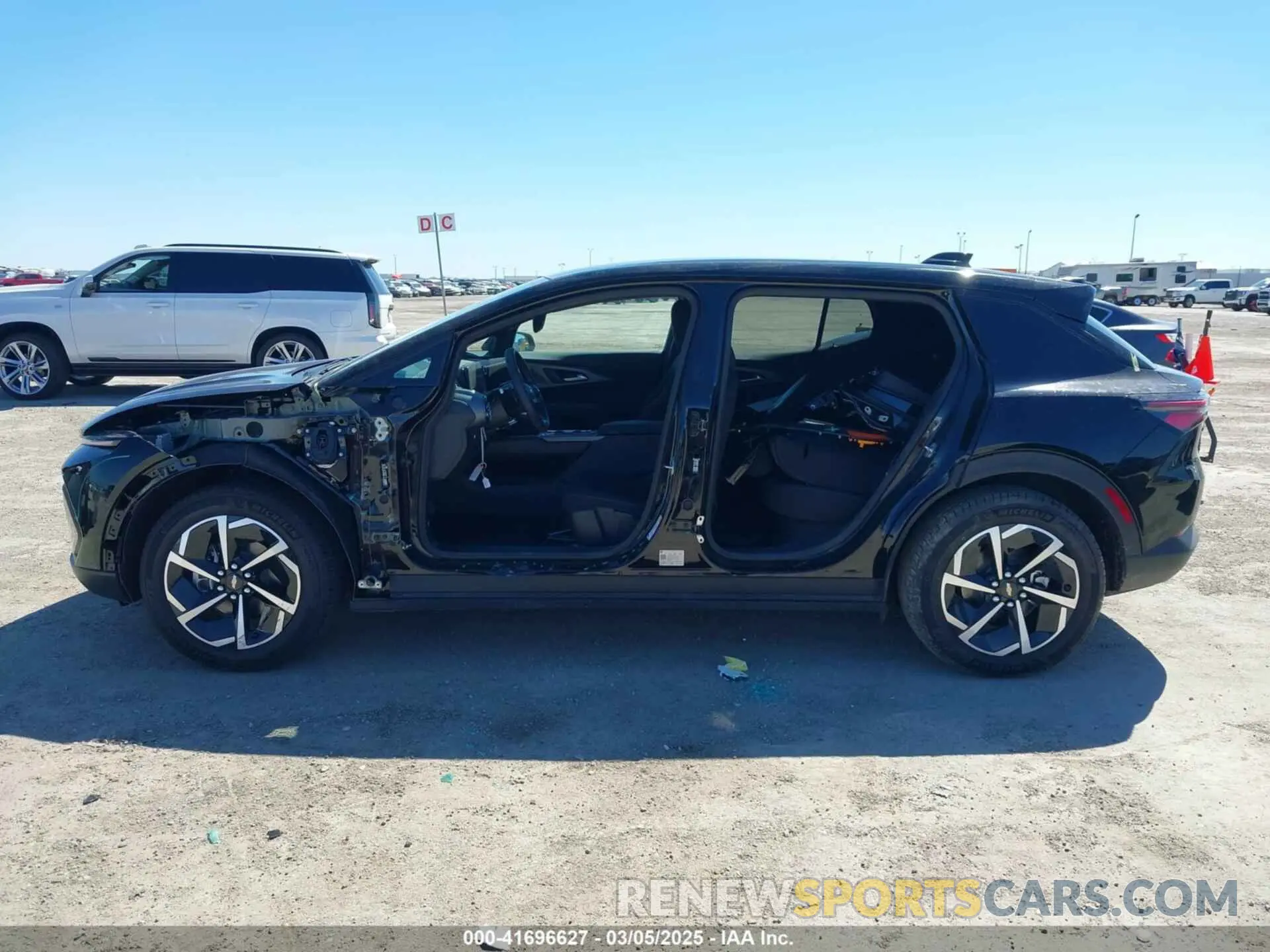 15 Photograph of a damaged car 3GN7DLRP7SS163767 CHEVROLET EQUINOX EV 2025