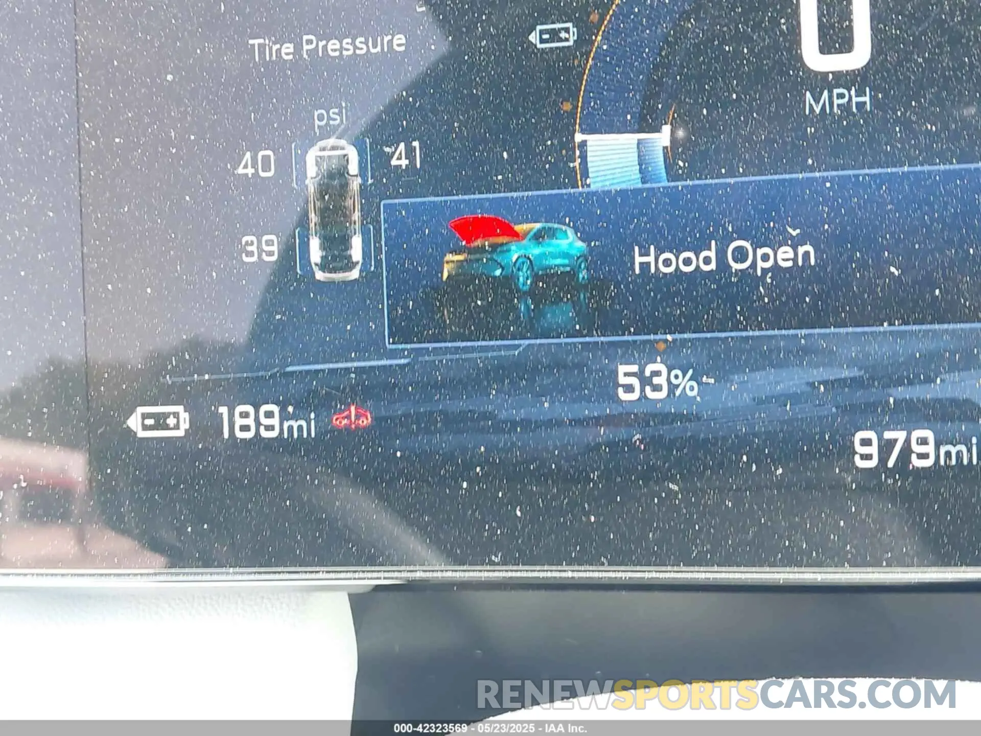 17 Photograph of a damaged car 3GN7DNRP3SS203130 CHEVROLET EQUINOX EV 2025
