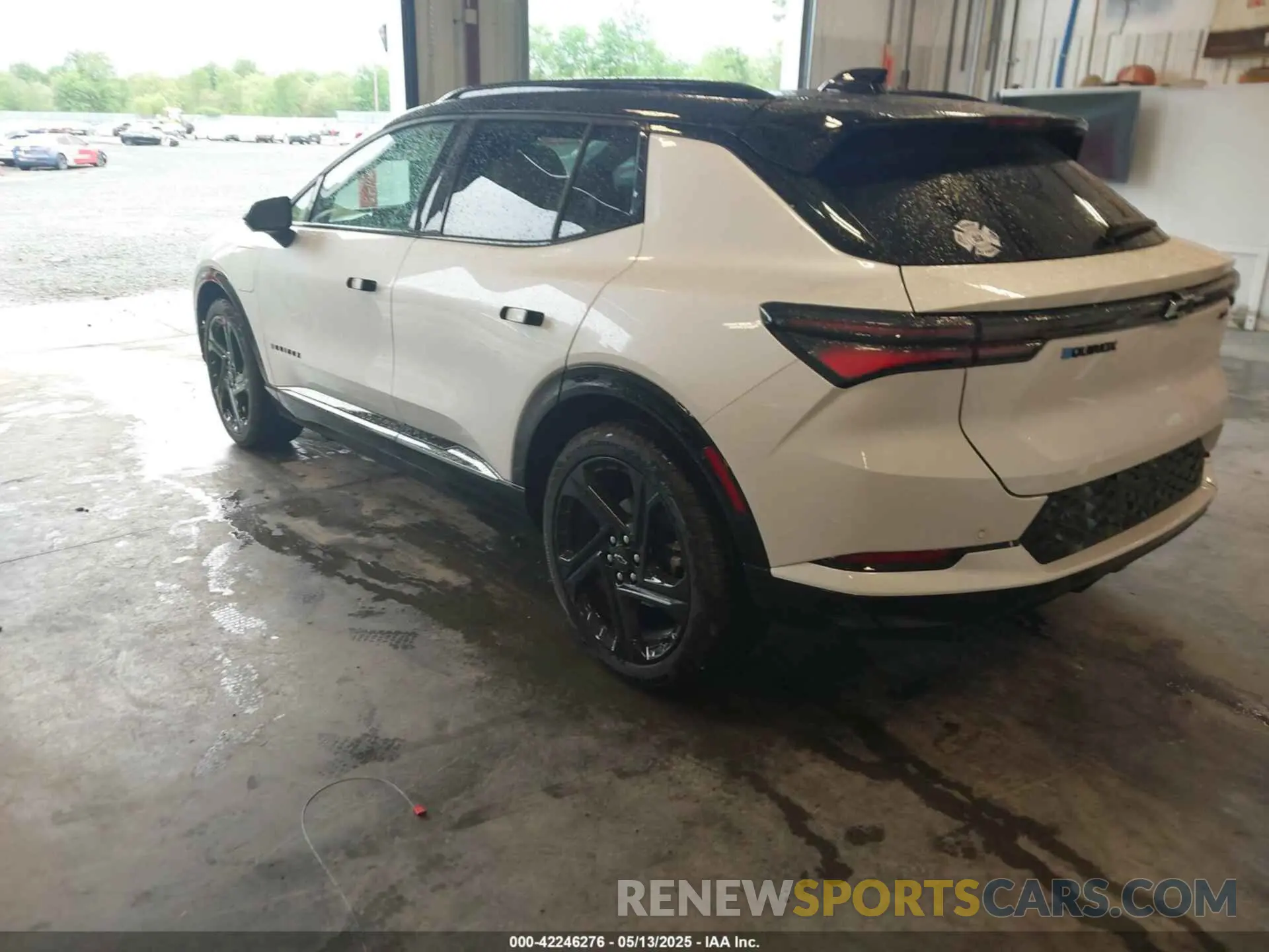 3 Photograph of a damaged car 3GN7DSRP5SS172090 CHEVROLET EQUINOX EV 2025