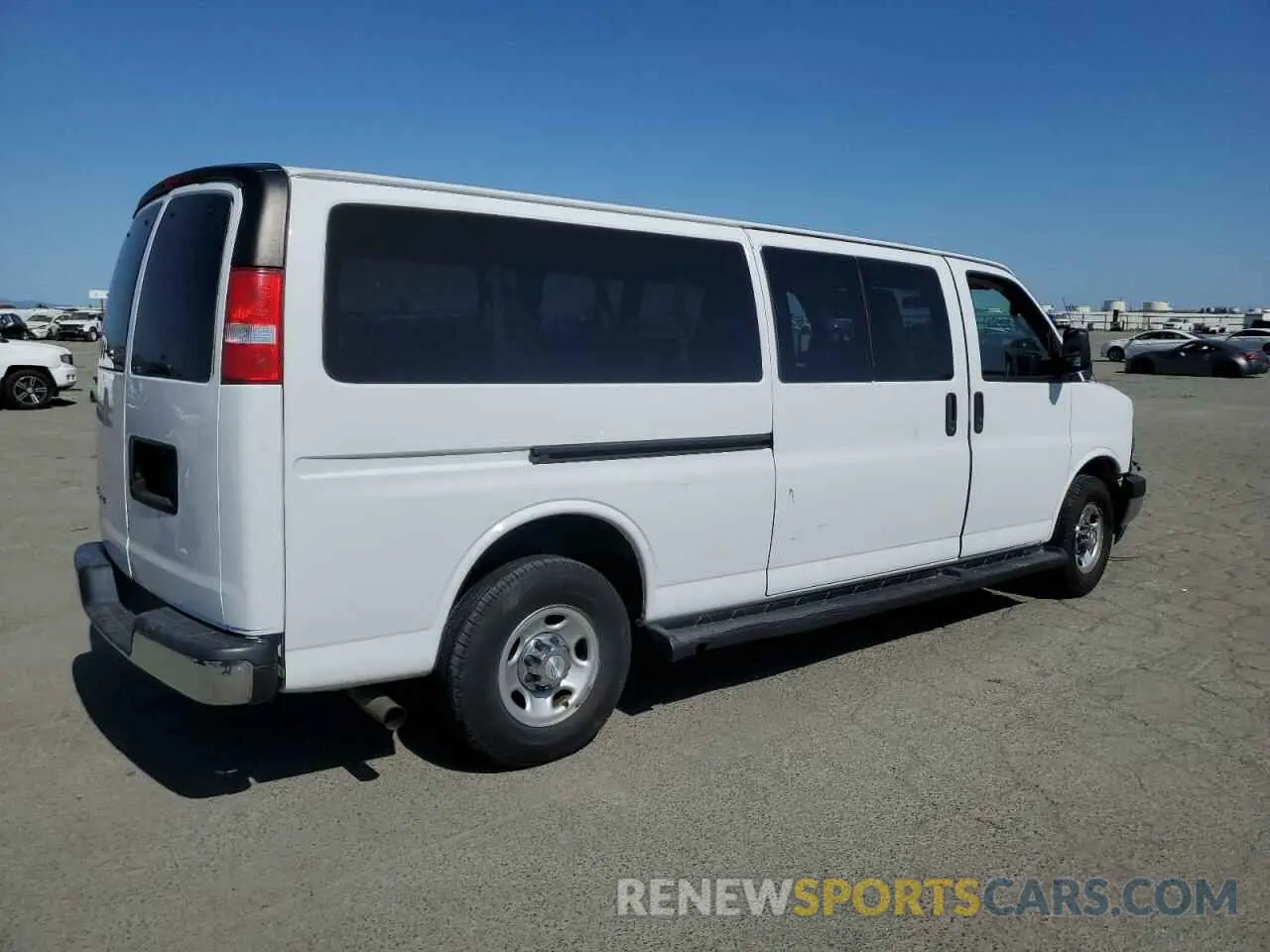3 Photograph of a damaged car 1GAZGPFG0K1196401 CHEVROLET EXPRESS 2019