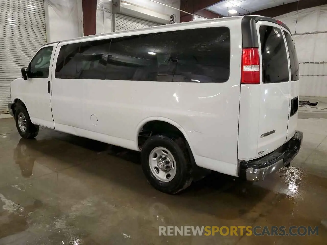 2 Photograph of a damaged car 1GAZGPFP2K1287251 CHEVROLET EXPRESS 2019
