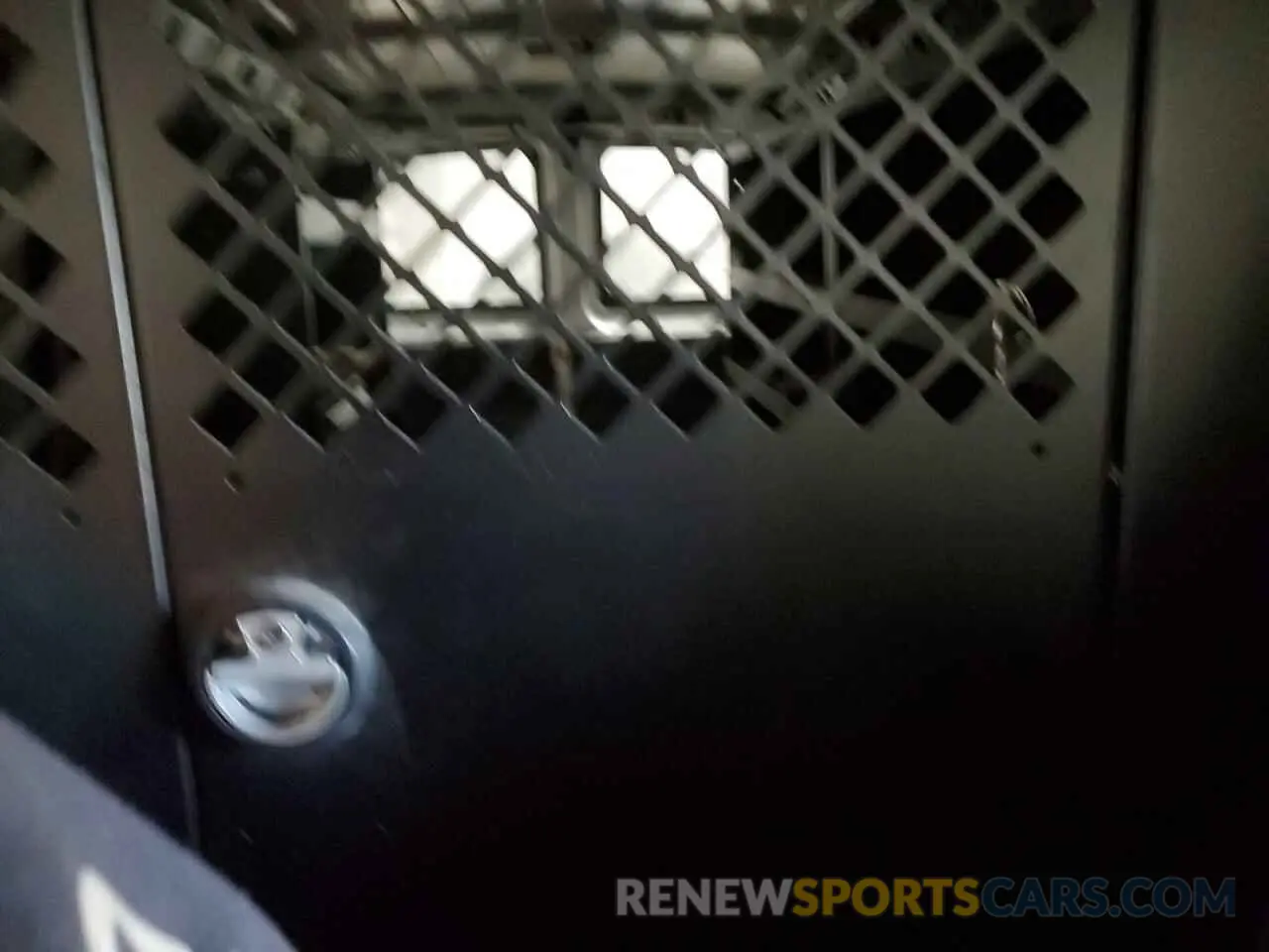 10 Photograph of a damaged car 1GCWGAFP1K1170896 CHEVROLET EXPRESS 2019