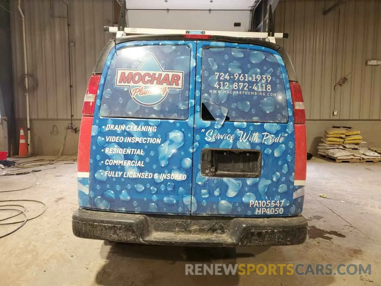 6 Photograph of a damaged car 1GCWGAFP1K1170896 CHEVROLET EXPRESS 2019