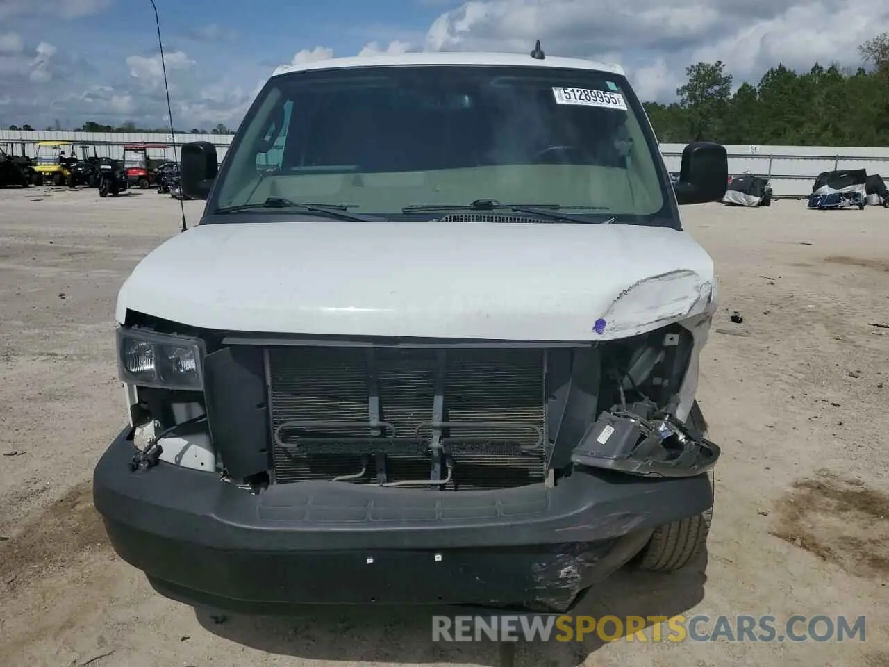 5 Photograph of a damaged car 1GCWGBFG1K1154171 CHEVROLET EXPRESS 2019