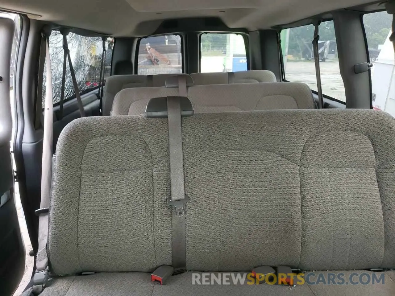 10 Photograph of a damaged car 1GAZGPFG7L1125732 CHEVROLET EXPRESS 2020