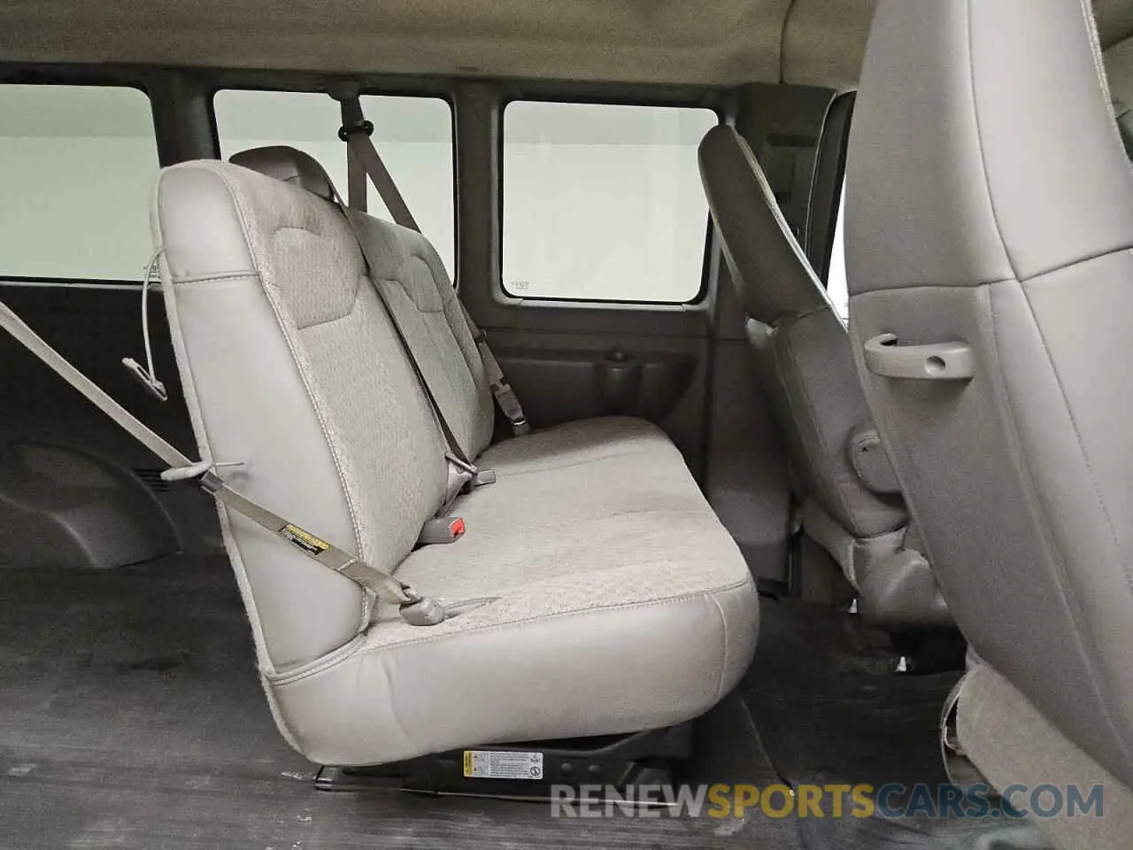 11 Photograph of a damaged car 1GCWGAFG7L1242881 CHEVROLET EXPRESS 2020