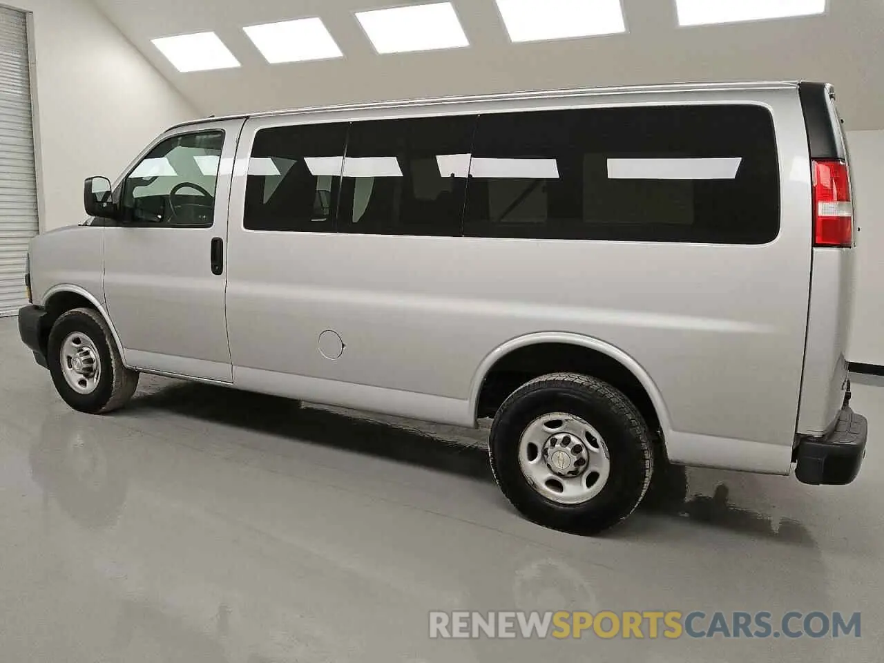 2 Photograph of a damaged car 1GCWGAFG7L1242881 CHEVROLET EXPRESS 2020