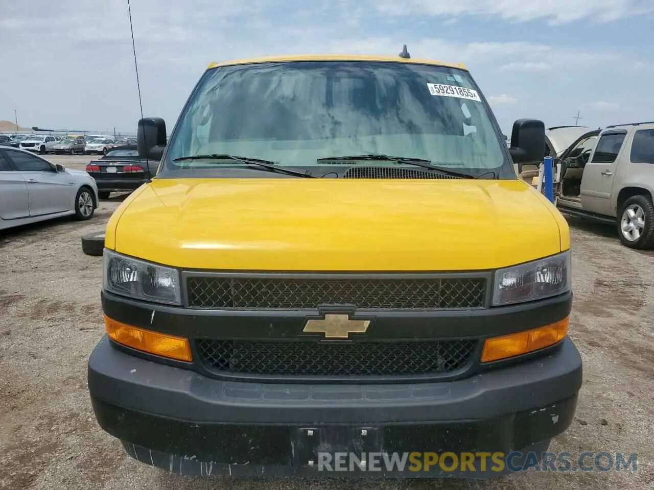 5 Photograph of a damaged car 1GCWGAFP3L1271813 CHEVROLET EXPRESS 2020