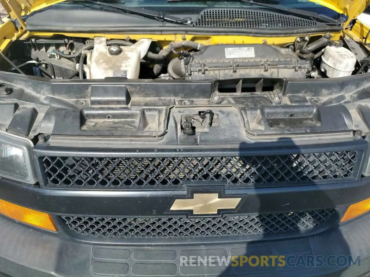 12 Photograph of a damaged car 1GCWGAFP5L1159031 CHEVROLET EXPRESS 2020