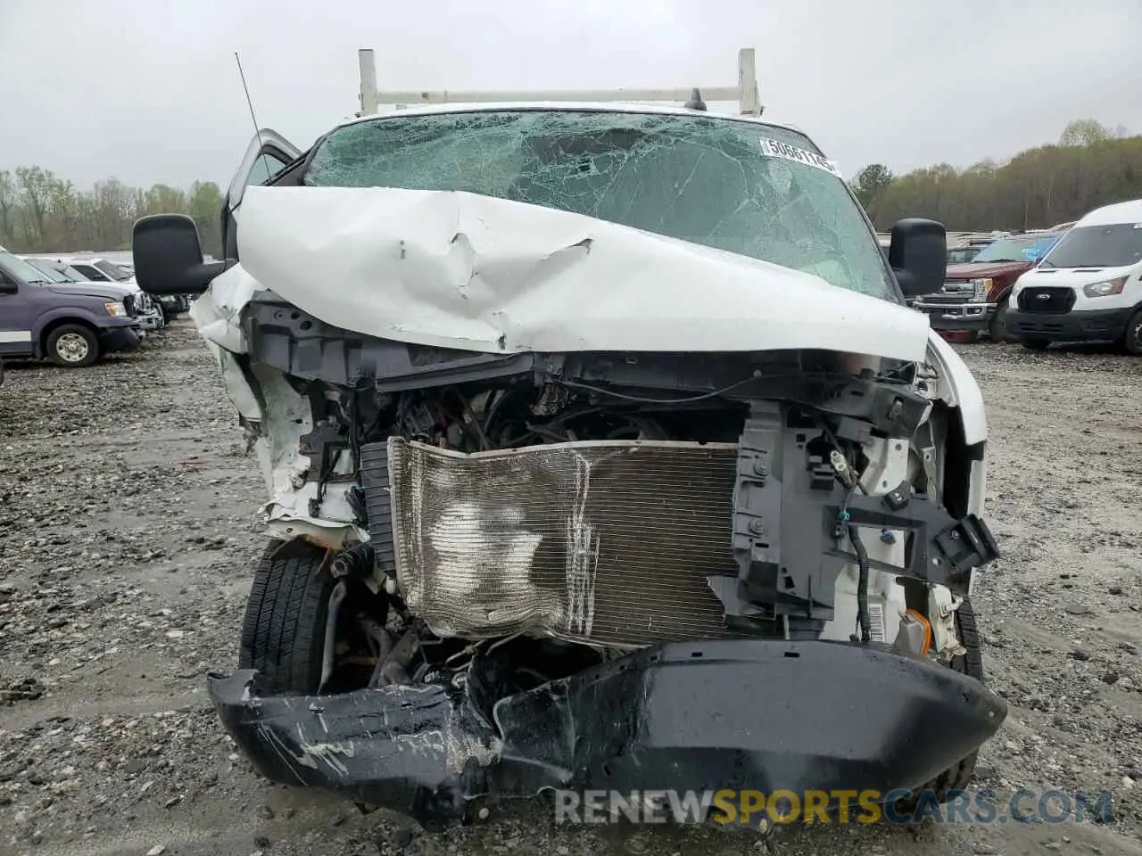 5 Photograph of a damaged car 1GCWGAFP7L1271104 CHEVROLET EXPRESS 2020