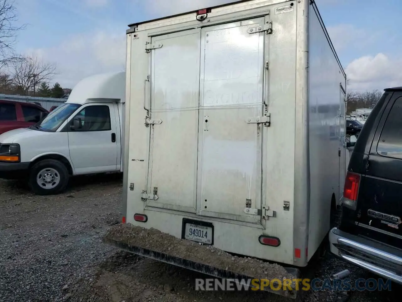 3 Photograph of a damaged car 1HA0GRFG8LN007771 CHEVROLET EXPRESS 2020