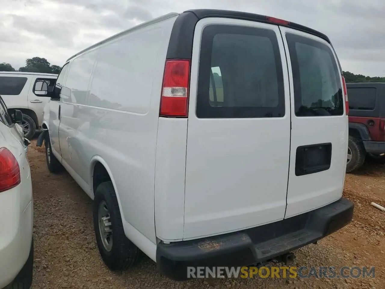 2 Photograph of a damaged car 1GCWGAF74M1156218 CHEVROLET EXPRESS 2021