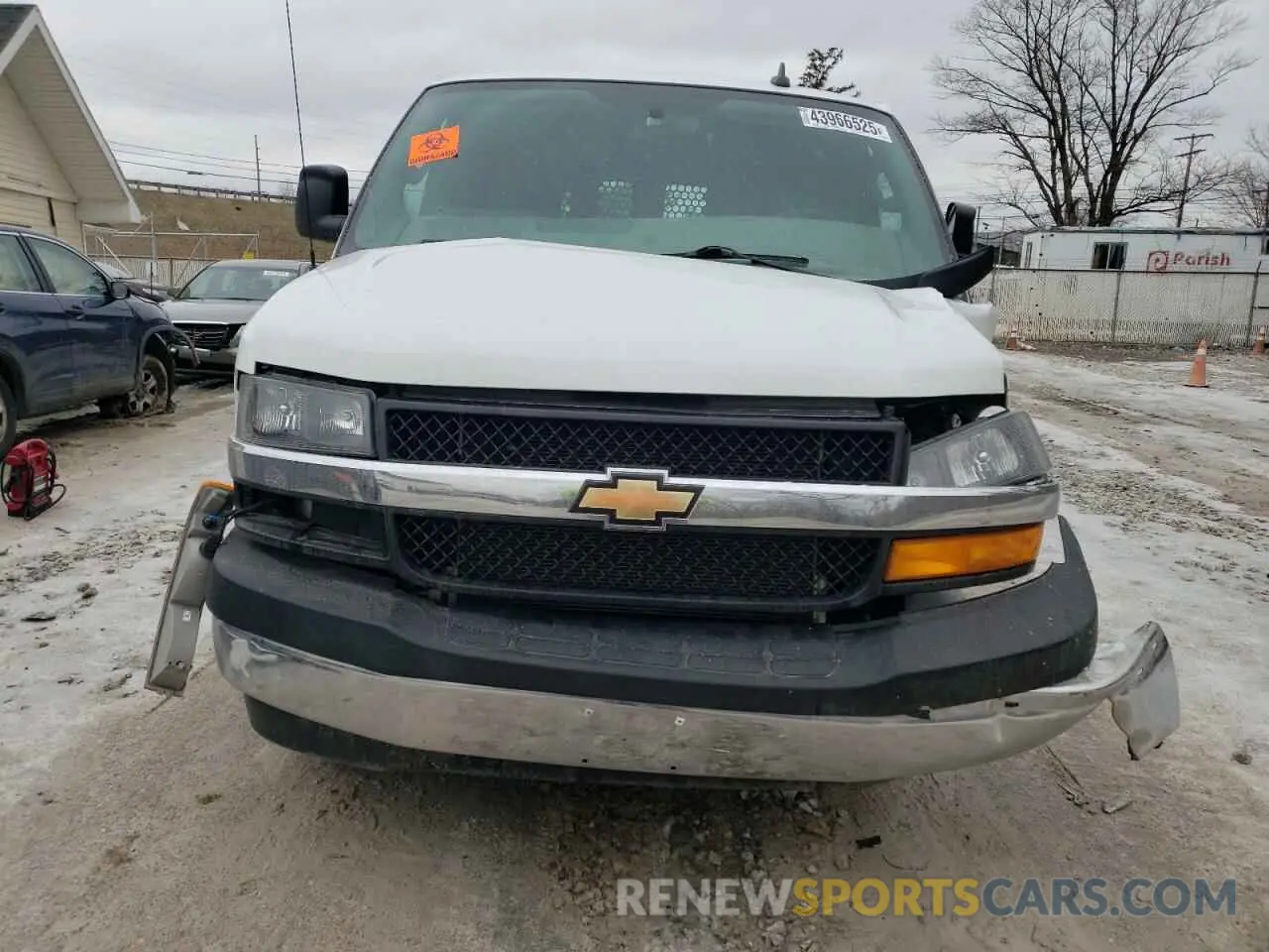 5 Photograph of a damaged car 1GCWGAFP1M1218139 CHEVROLET EXPRESS 2021