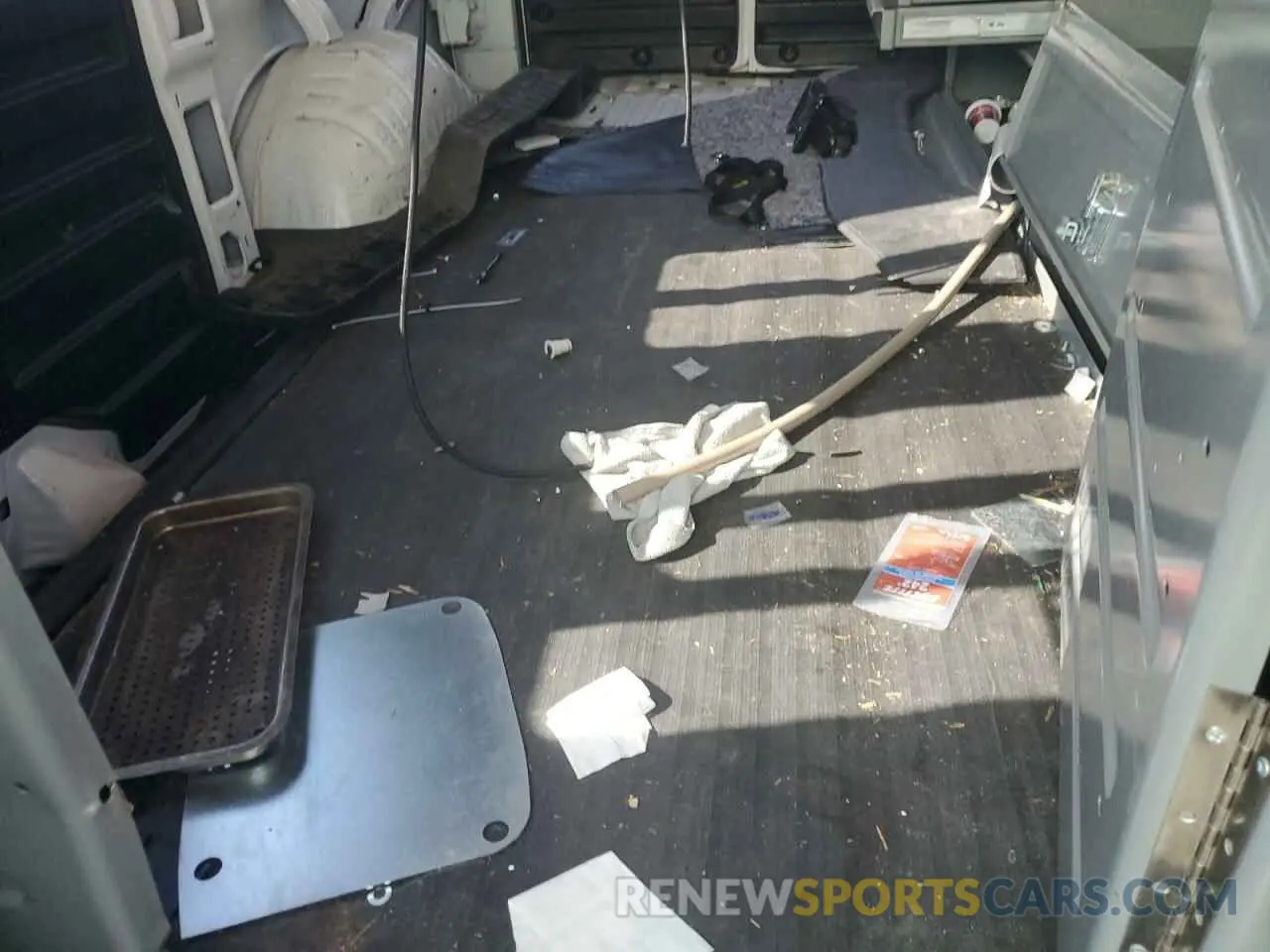 11 Photograph of a damaged car 1GCWGAFP6M1153742 CHEVROLET EXPRESS 2021