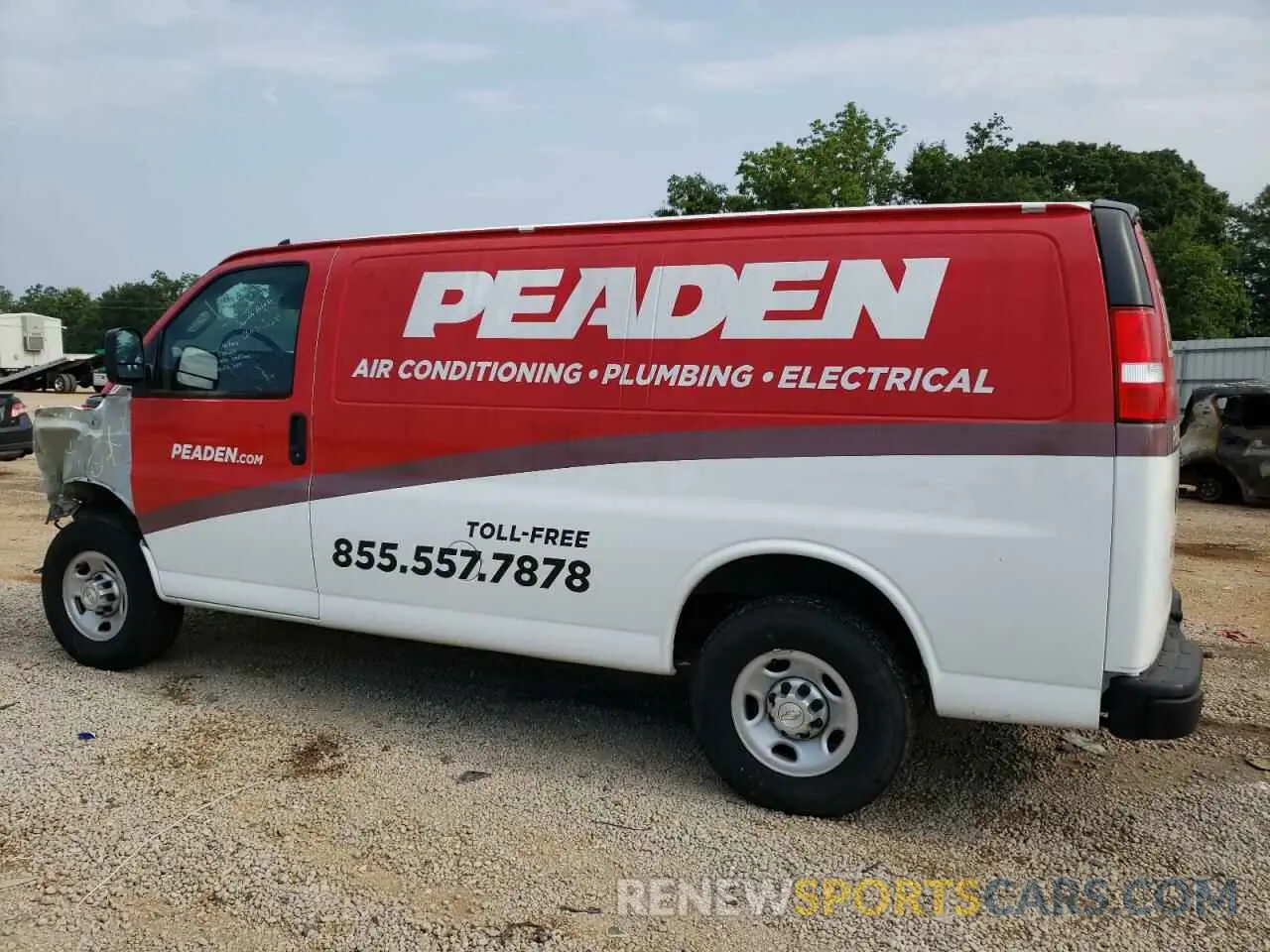 2 Photograph of a damaged car 1GCWGAFP8M1311787 CHEVROLET EXPRESS 2021