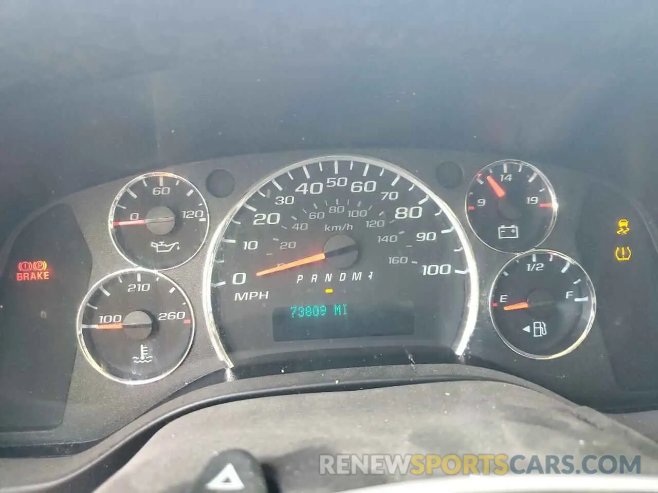 9 Photograph of a damaged car 1GCWGAFP4N1140862 CHEVROLET EXPRESS 2022