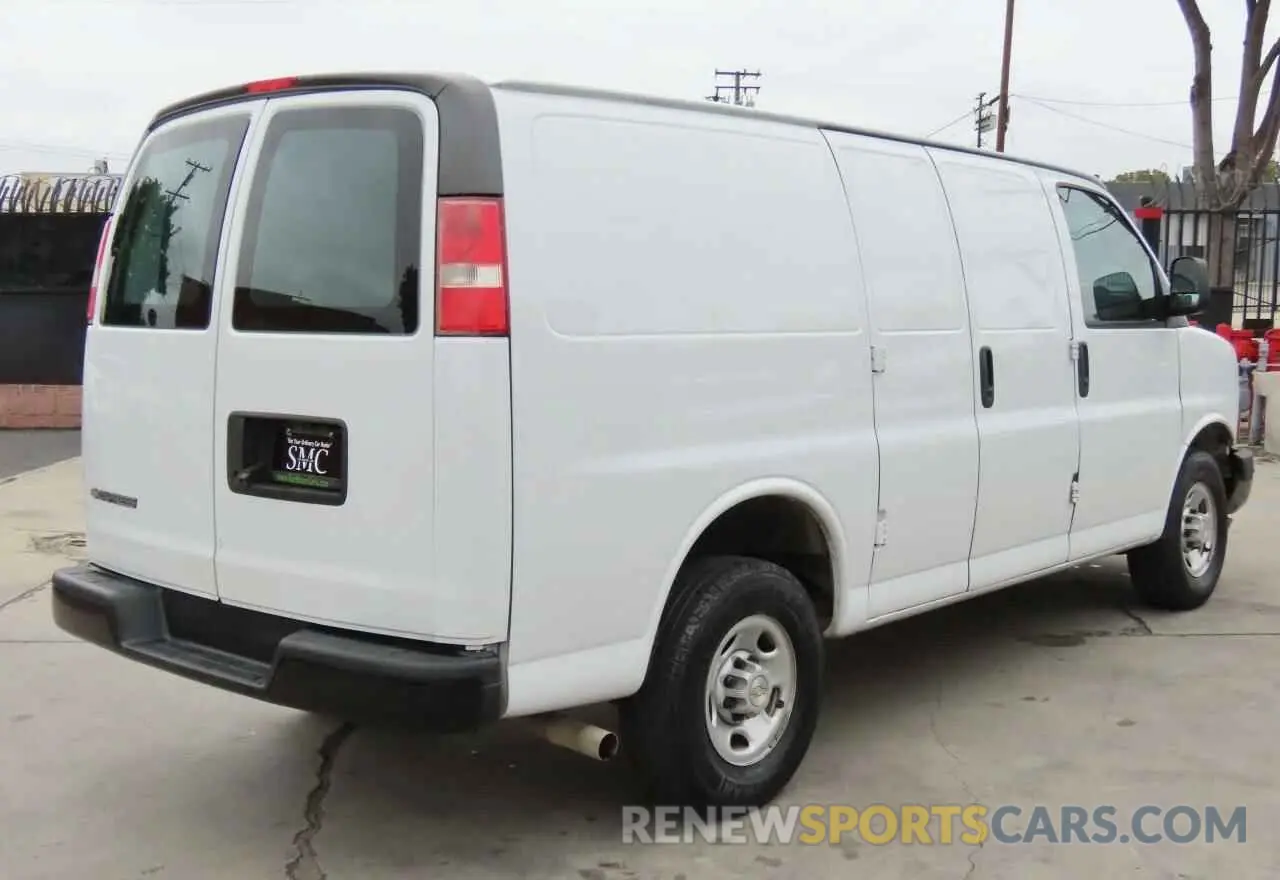 3 Photograph of a damaged car 1GCWGAFP7N1182202 CHEVROLET EXPRESS 2022