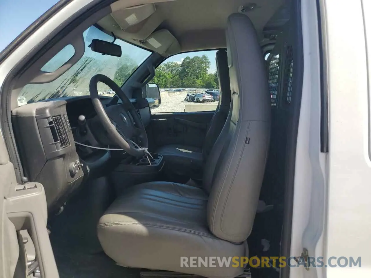 7 Photograph of a damaged car 1GCWGAFPXN1217329 CHEVROLET EXPRESS 2022