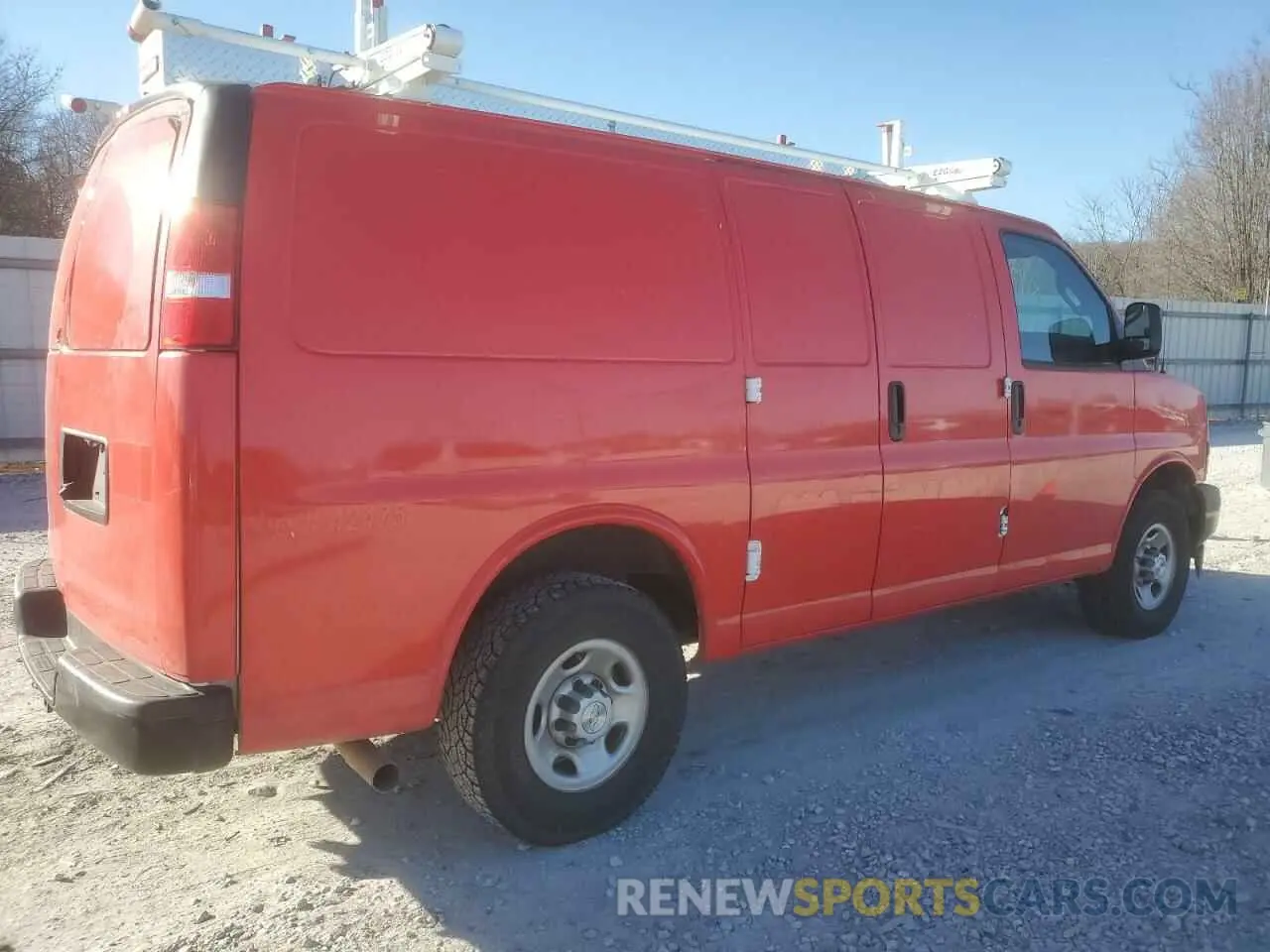 3 Photograph of a damaged car 1GCWGAFPXN1270760 CHEVROLET EXPRESS 2022