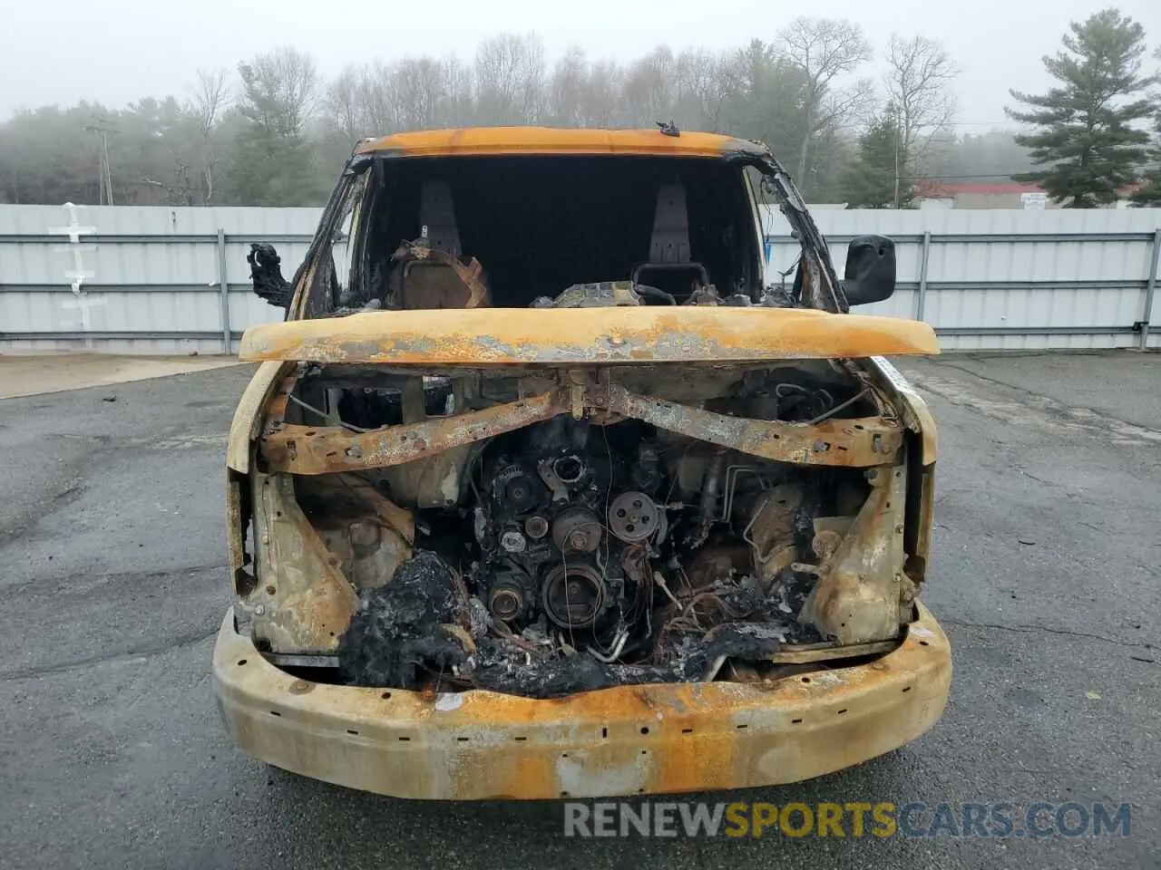 5 Photograph of a damaged car 1GCWGBF78N1283769 CHEVROLET EXPRESS 2022