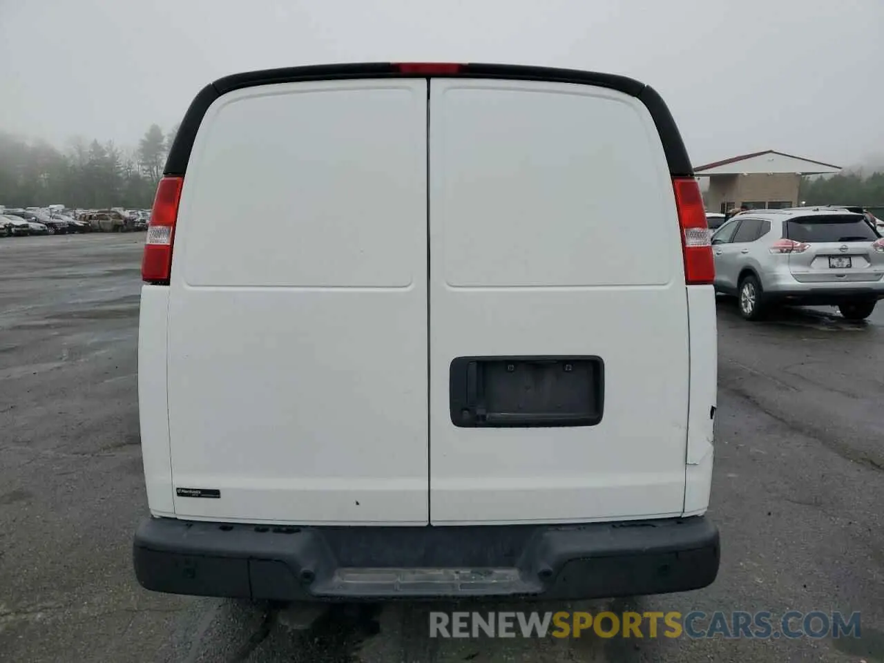 6 Photograph of a damaged car 1GCWGBF78N1283769 CHEVROLET EXPRESS 2022