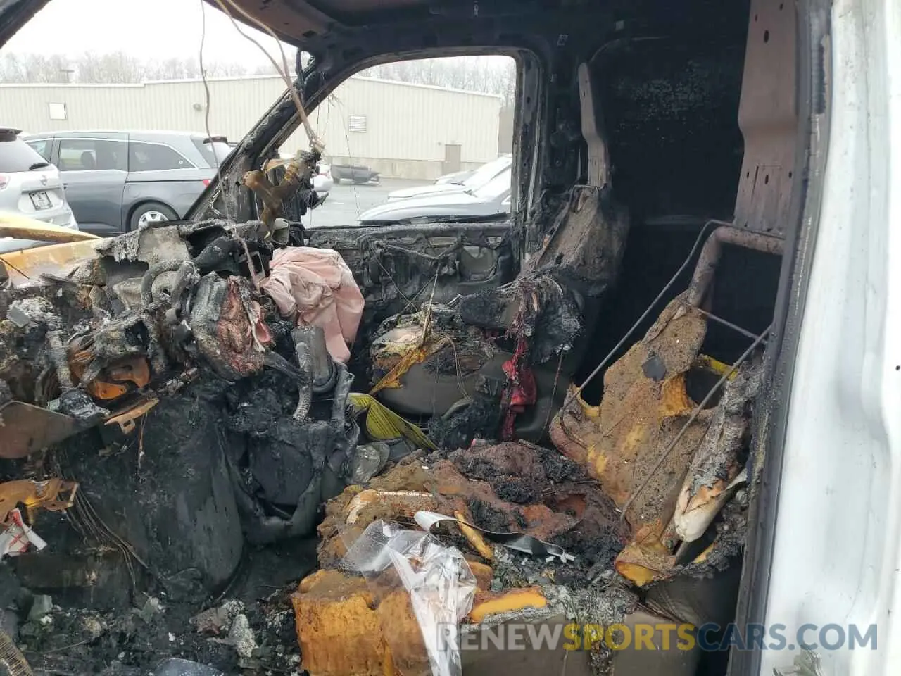 7 Photograph of a damaged car 1GCWGBF78N1283769 CHEVROLET EXPRESS 2022