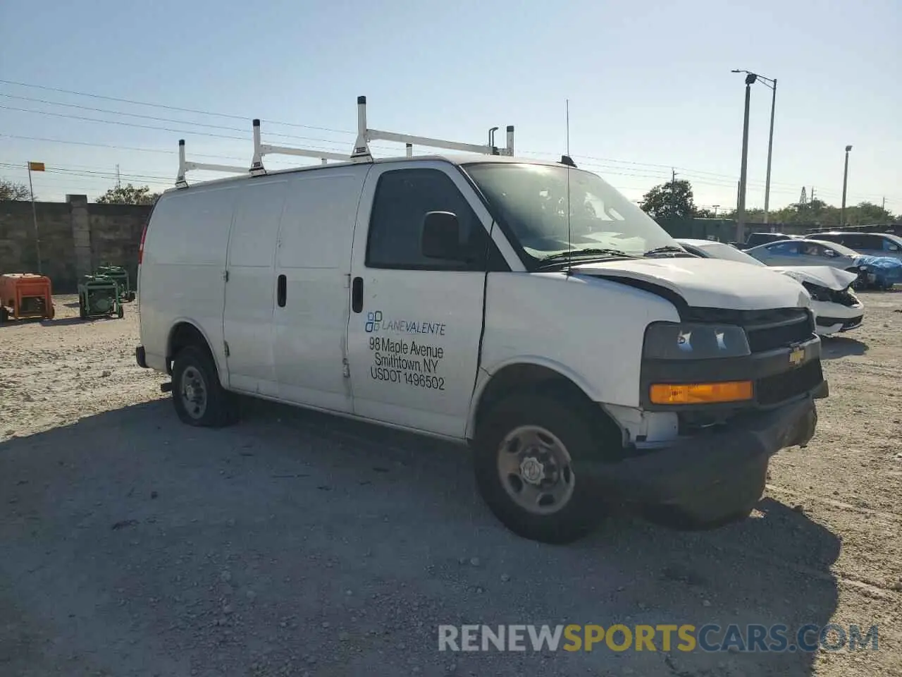 4 Photograph of a damaged car 1GCWGAFP2P1247685 CHEVROLET EXPRESS 2023