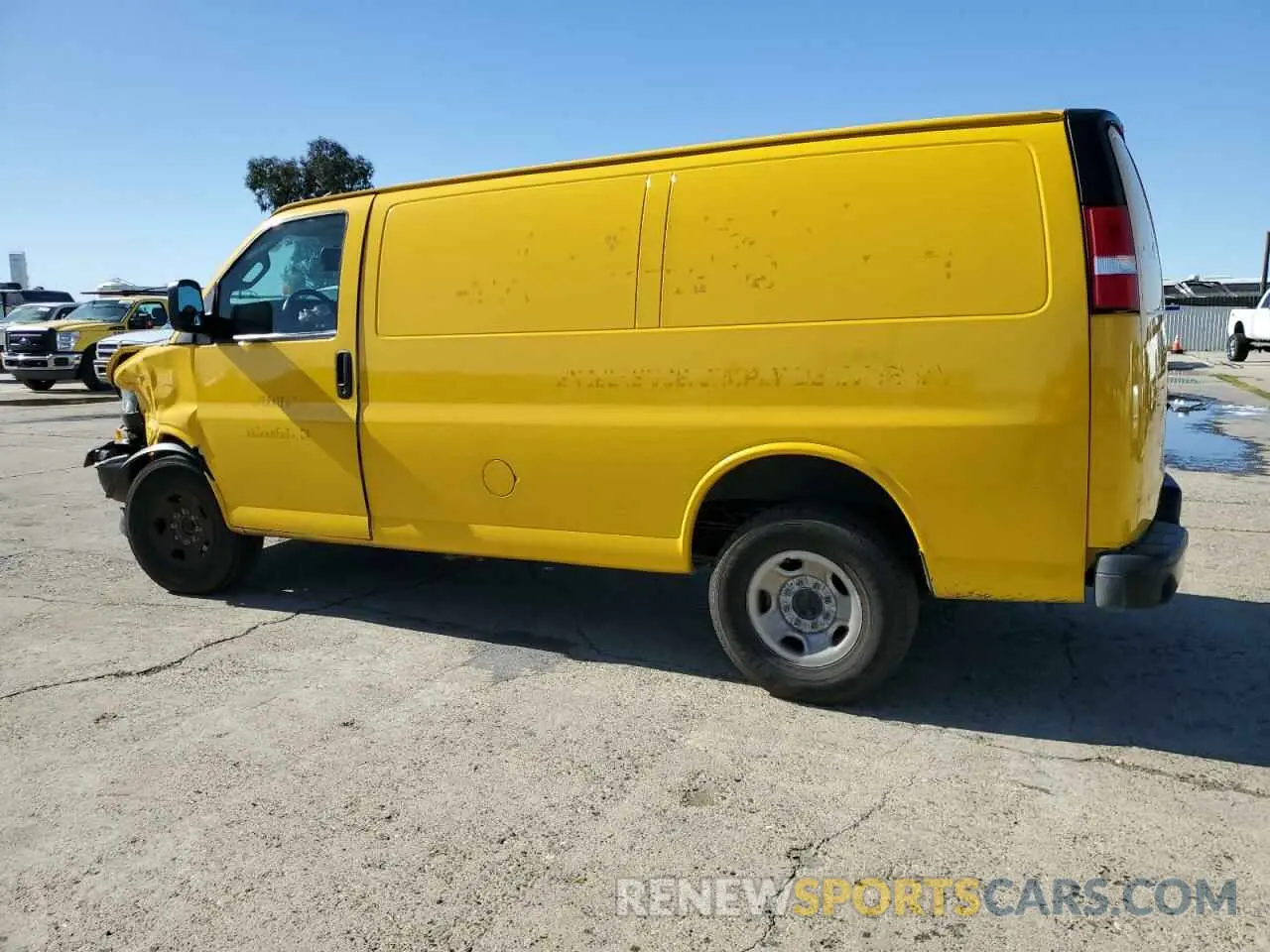 3 Photograph of a damaged car 1GCWGAFP4P1160421 CHEVROLET EXPRESS 2023