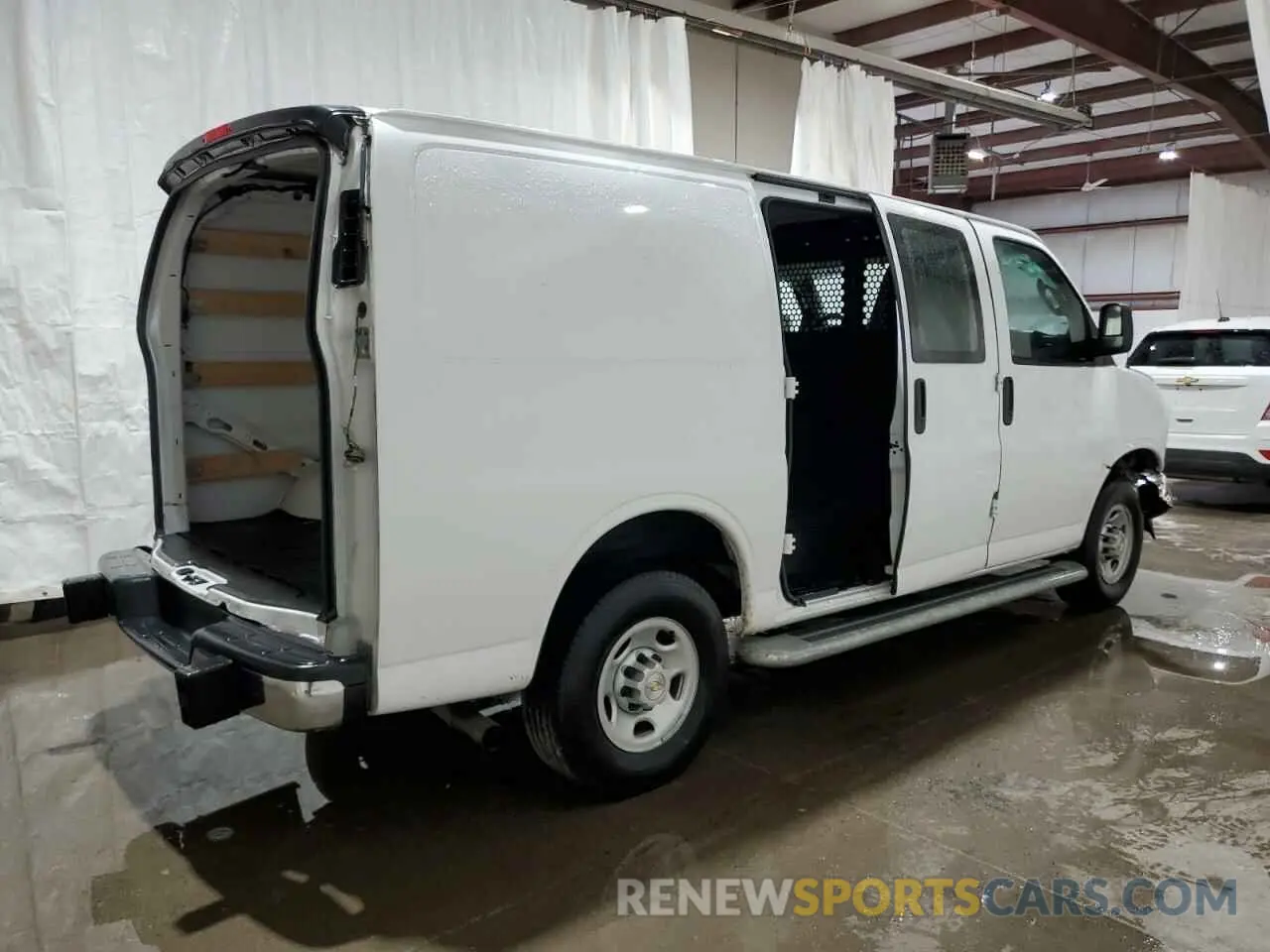 3 Photograph of a damaged car 1GCWGAFPXP1244131 CHEVROLET EXPRESS 2023