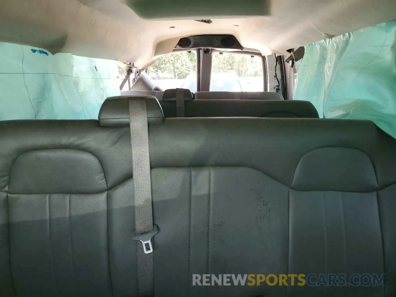 10 Photograph of a damaged car 1GAZGNFP6R1240691 CHEVROLET EXPRESS 2024
