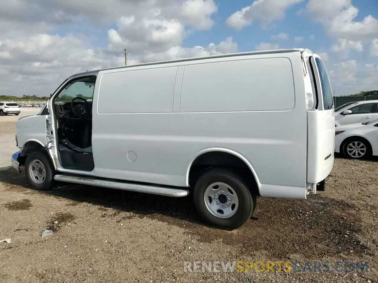 2 Photograph of a damaged car 1GCWGAFP4R1183474 CHEVROLET EXPRESS 2024