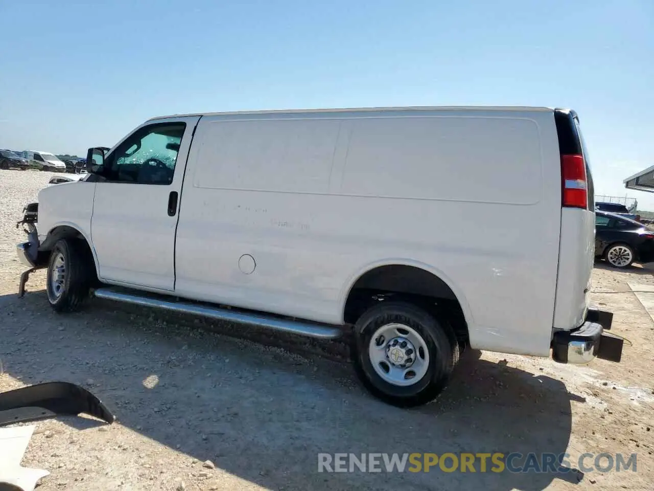 2 Photograph of a damaged car 1GCWGAFP4R1269464 CHEVROLET EXPRESS 2024