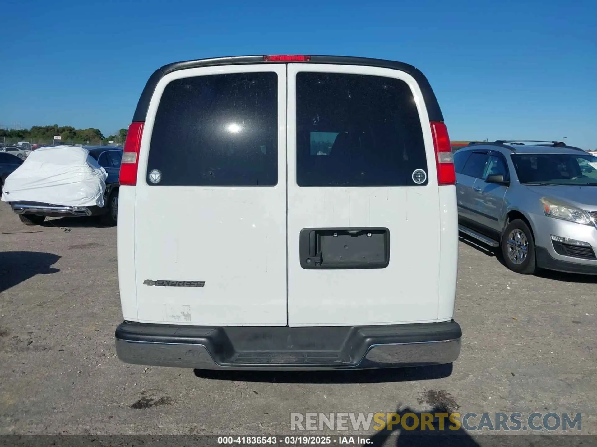 16 Photograph of a damaged car 1GAWGFFG9K1256916 CHEVROLET EXPRESS 2500 2019