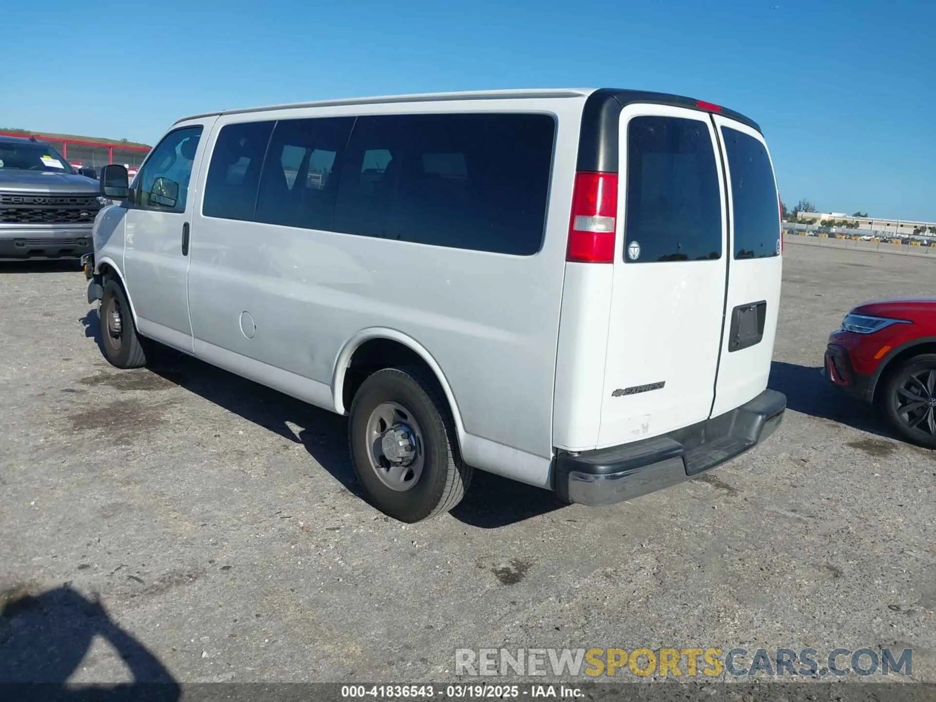 3 Photograph of a damaged car 1GAWGFFG9K1256916 CHEVROLET EXPRESS 2500 2019
