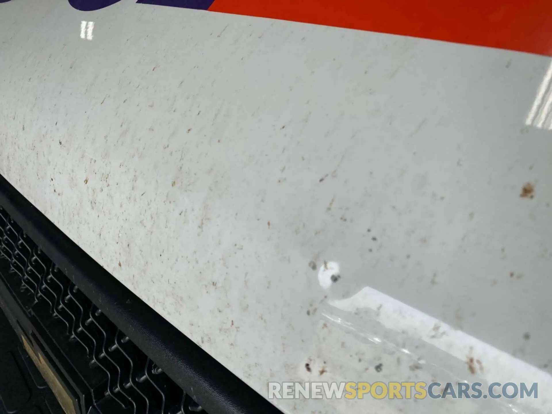 31 Photograph of a damaged car 1GCWGAF10K1222675 CHEVROLET EXPRESS 2500 2019