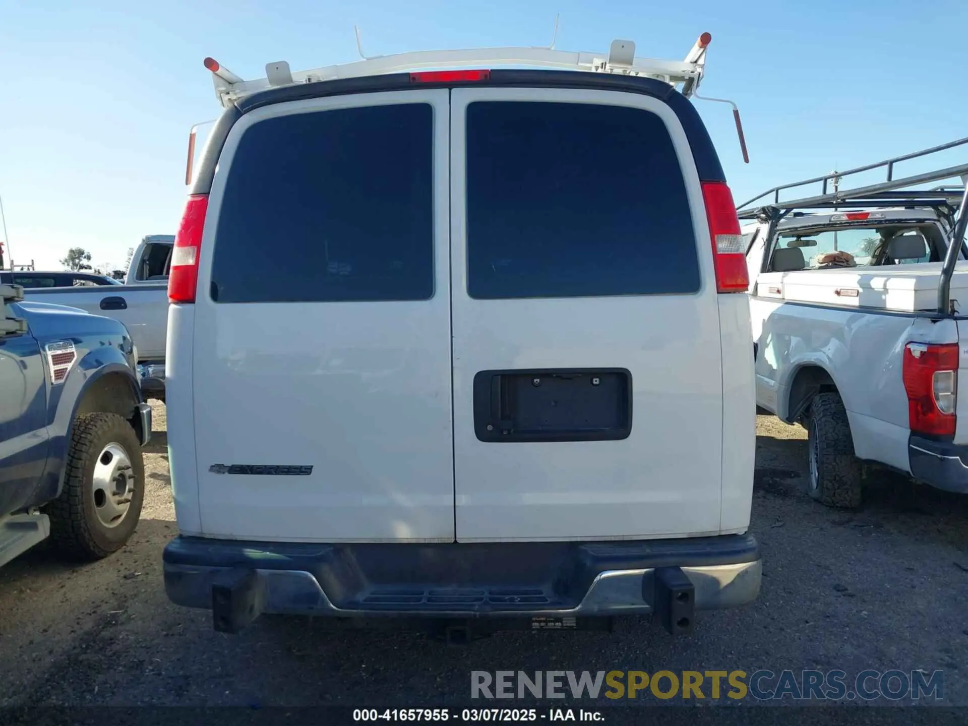16 Photograph of a damaged car 1GCWGAFG1K1356664 CHEVROLET EXPRESS 2500 2019