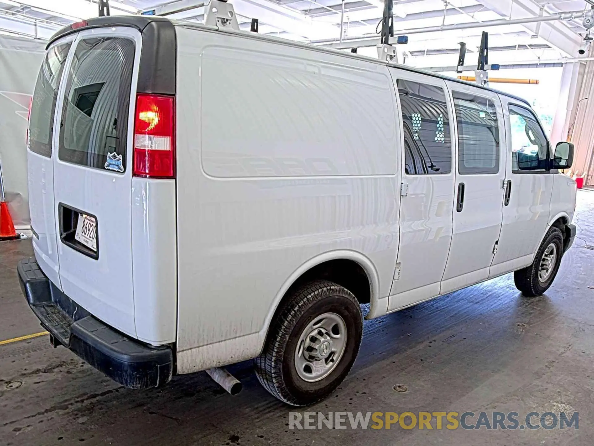 14 Photograph of a damaged car 1GCWGAFG5K1205939 CHEVROLET EXPRESS 2500 2019